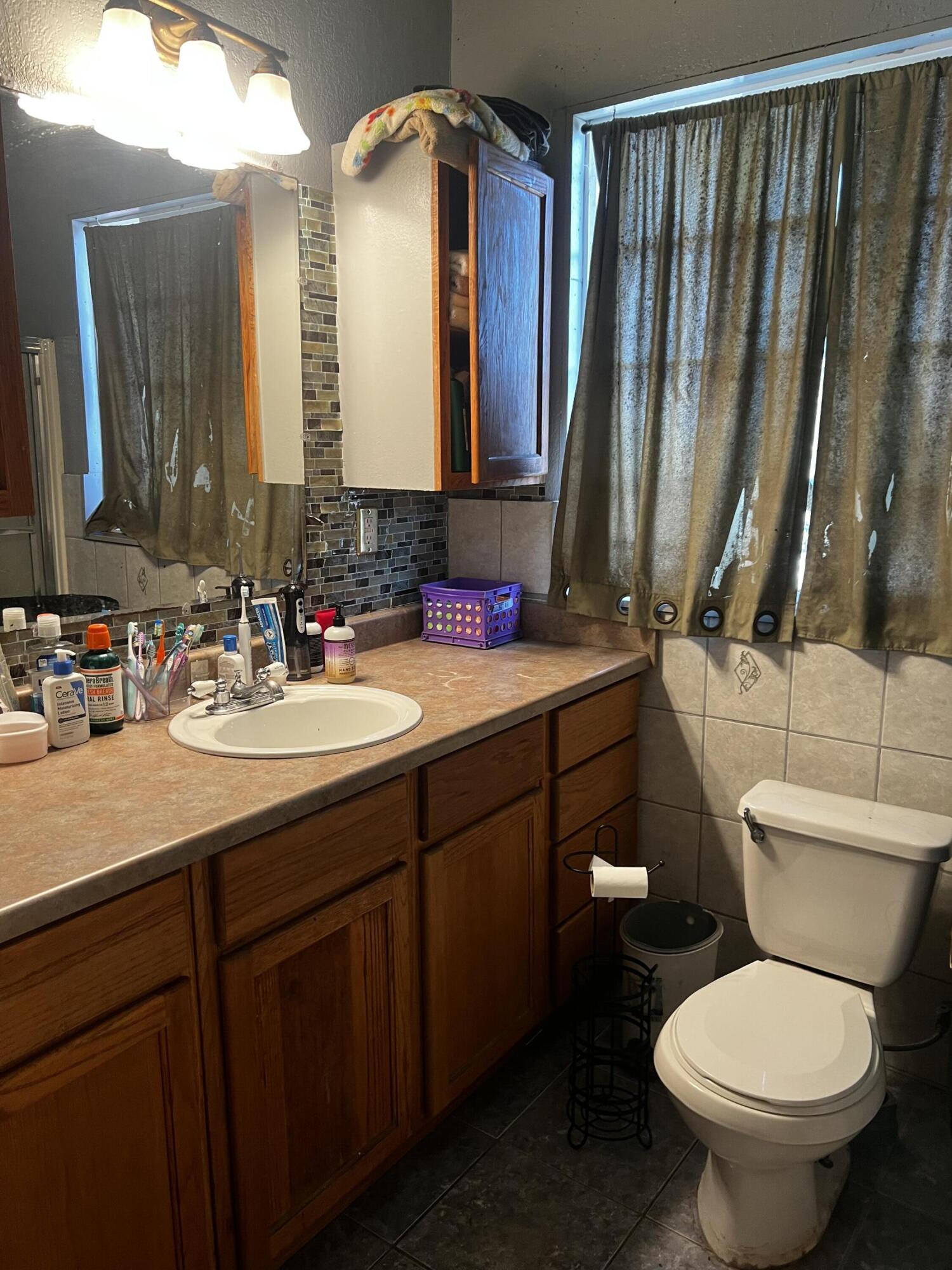 24101 Rd 224 #224 A, Lindsay, CA 93247