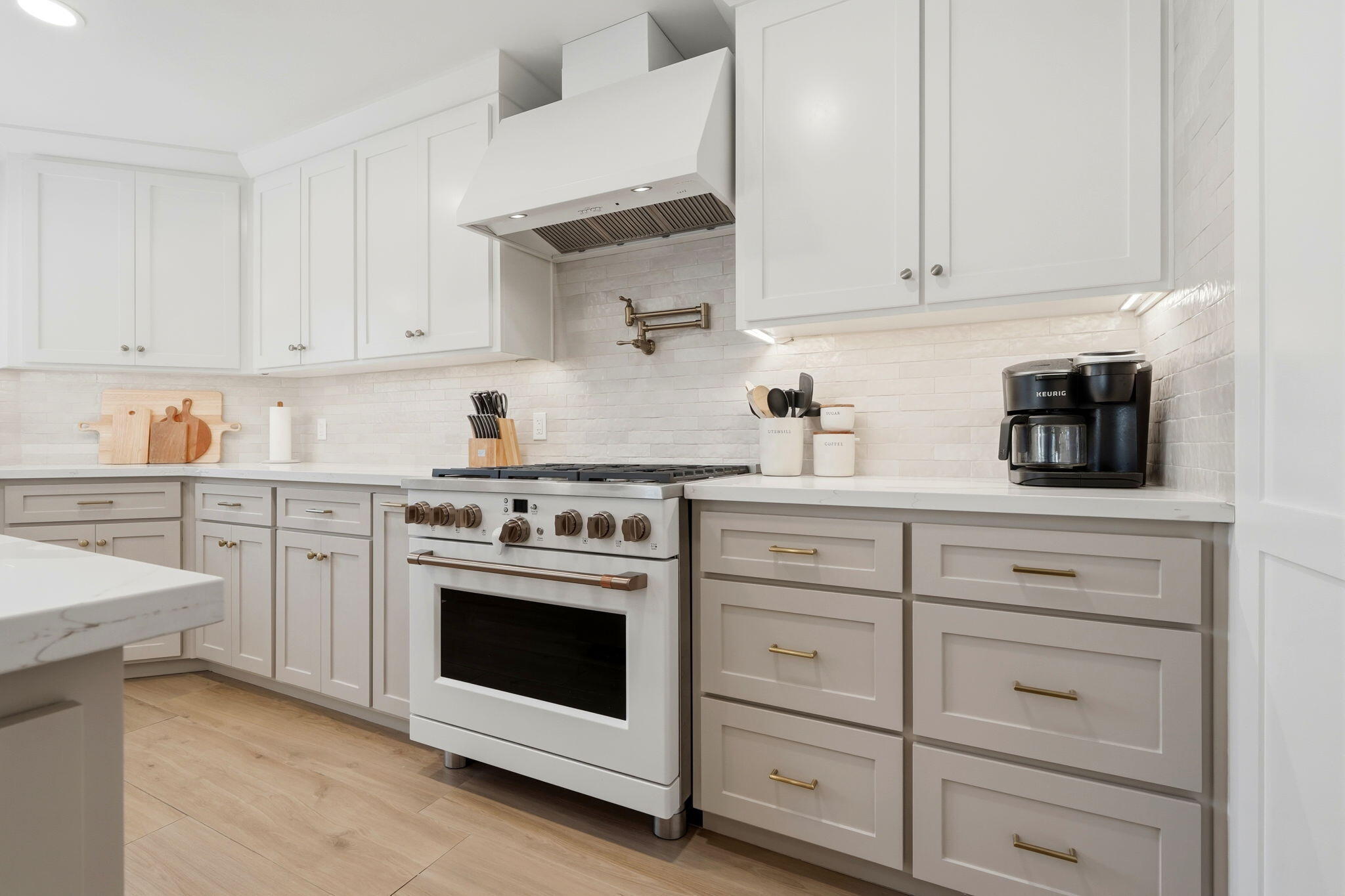 310 E Monte Vista Ave, Visalia, CA 93277