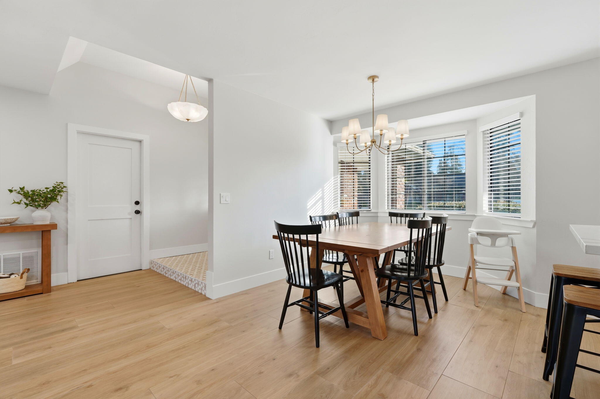 310 E Monte Vista Ave, Visalia, CA 93277