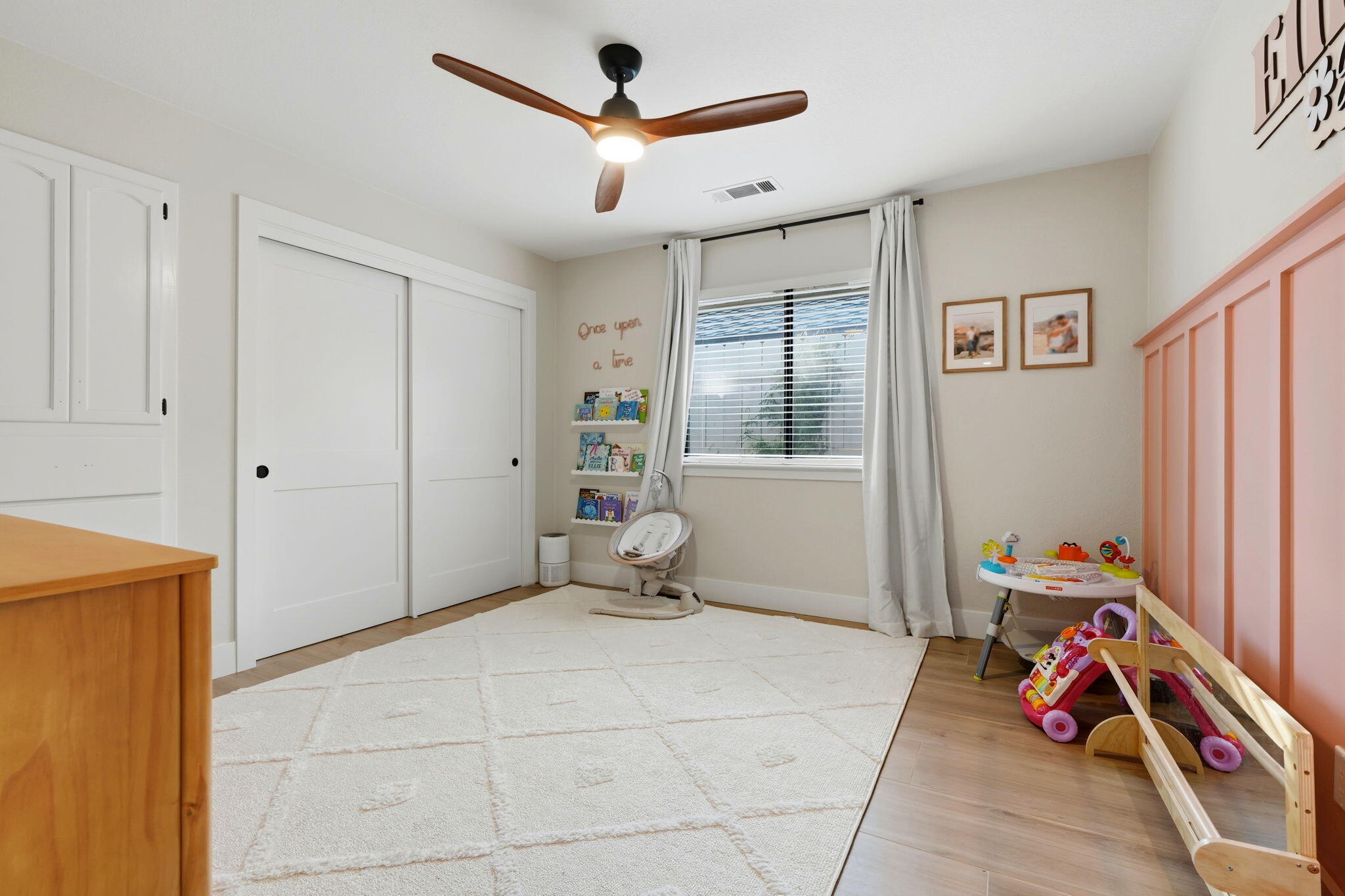 310 E Monte Vista Ave, Visalia, CA 93277