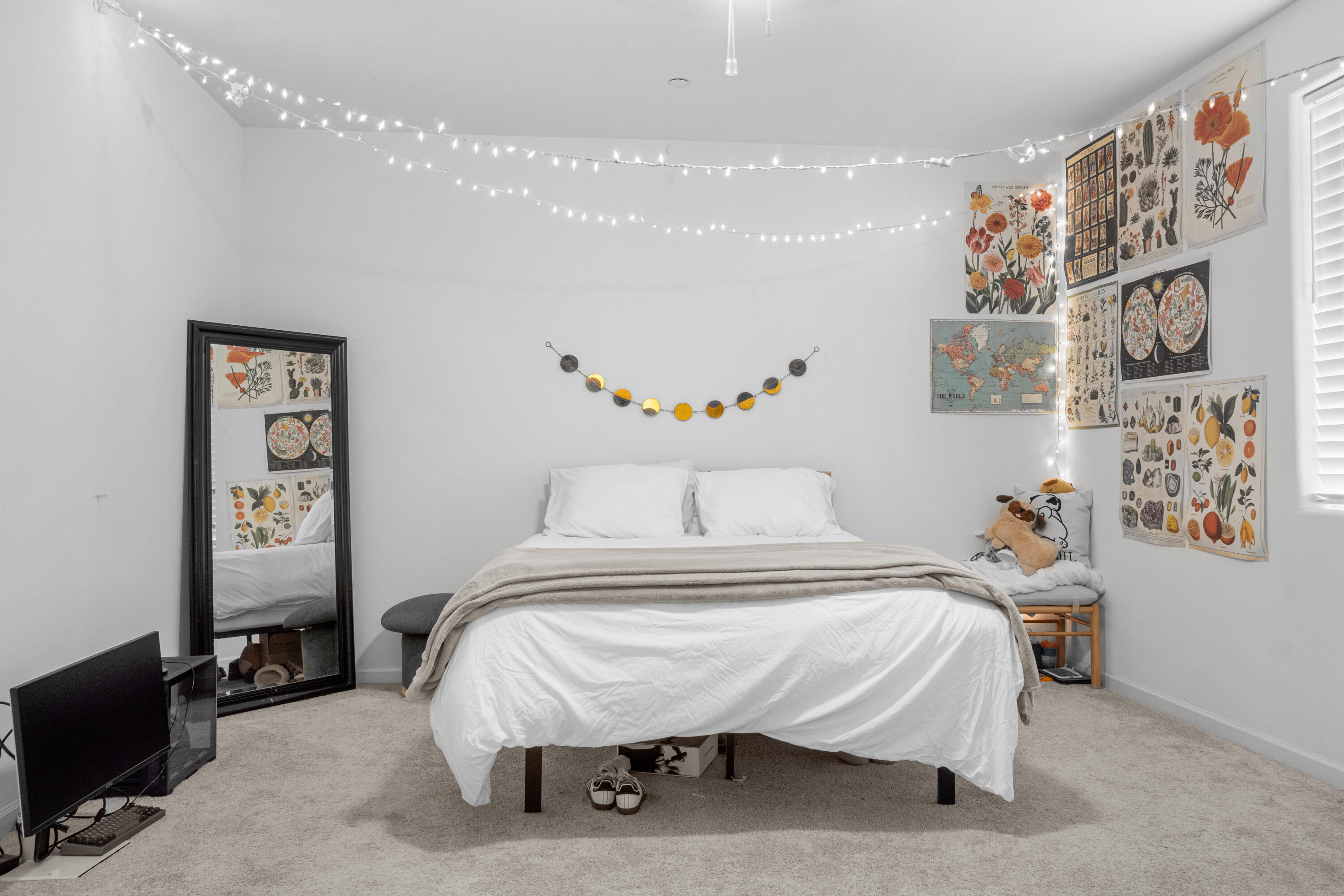 3142 E Seeger Ave, Visalia, CA 93277