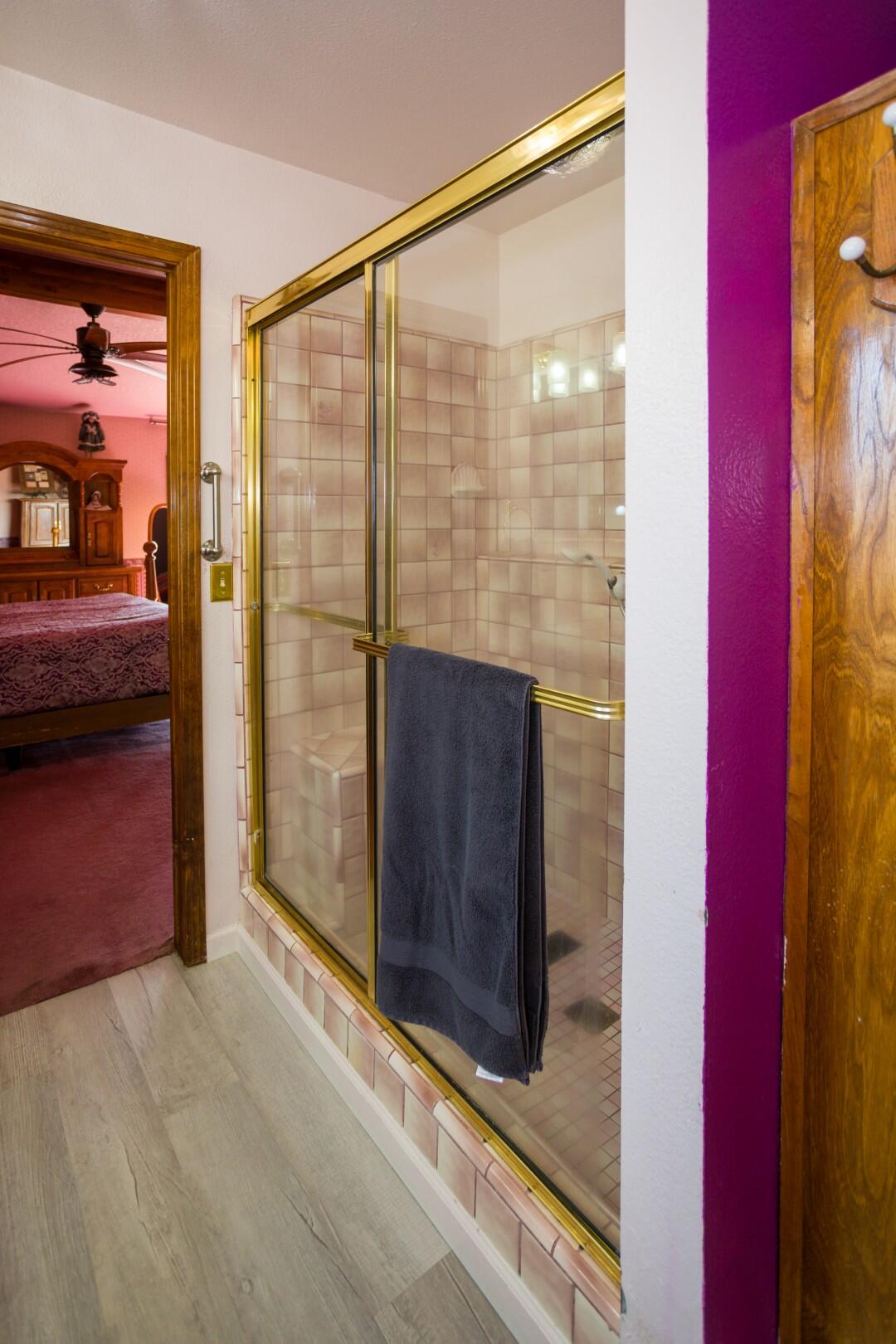 8924 Road 244, Terra Bella, CA 93270