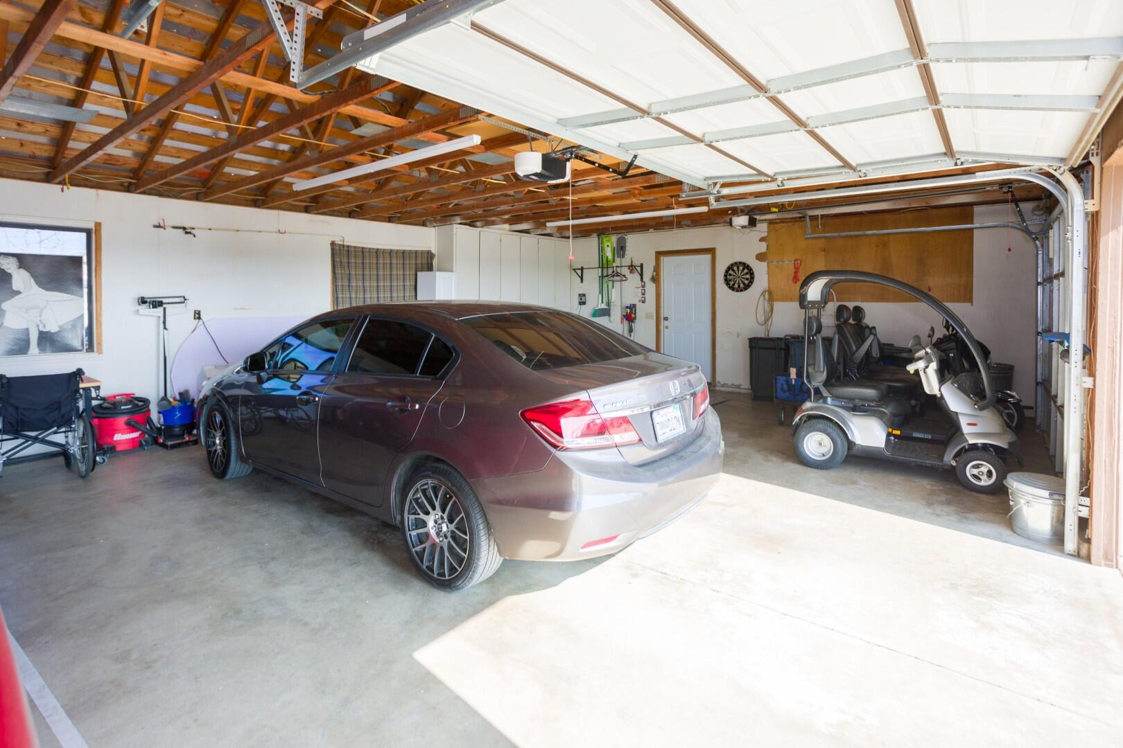 8924 Road 244, Terra Bella, CA 93270