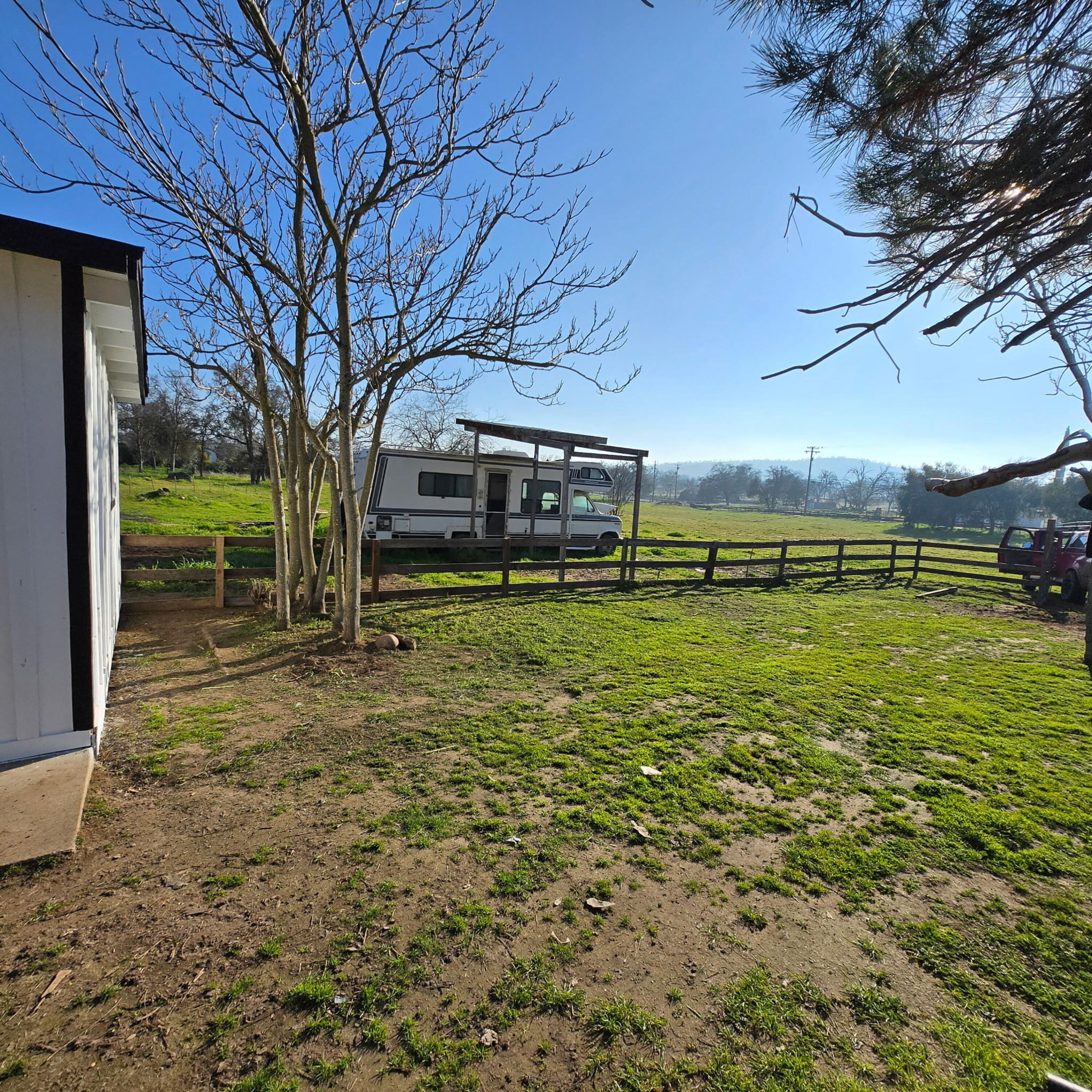 30536 George Smith Rd, Yokuts Valley, CA 93675