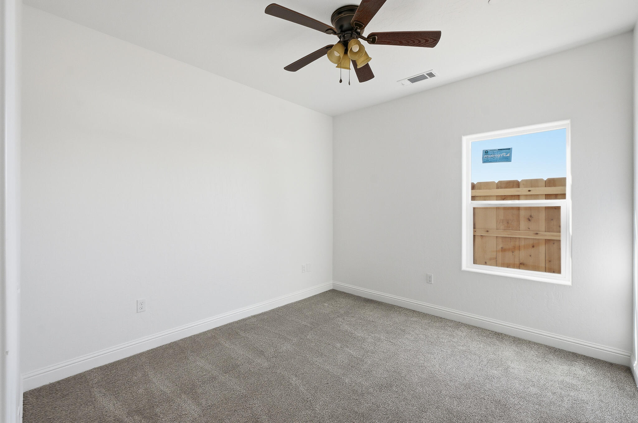 6347 W Elowin Ave, Visalia, CA 93291