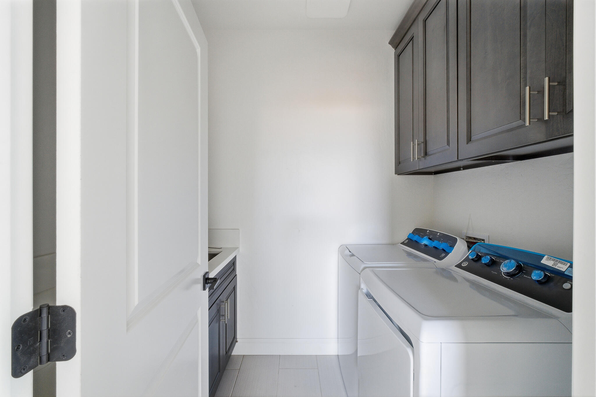 6347 W Elowin Ave, Visalia, CA 93291