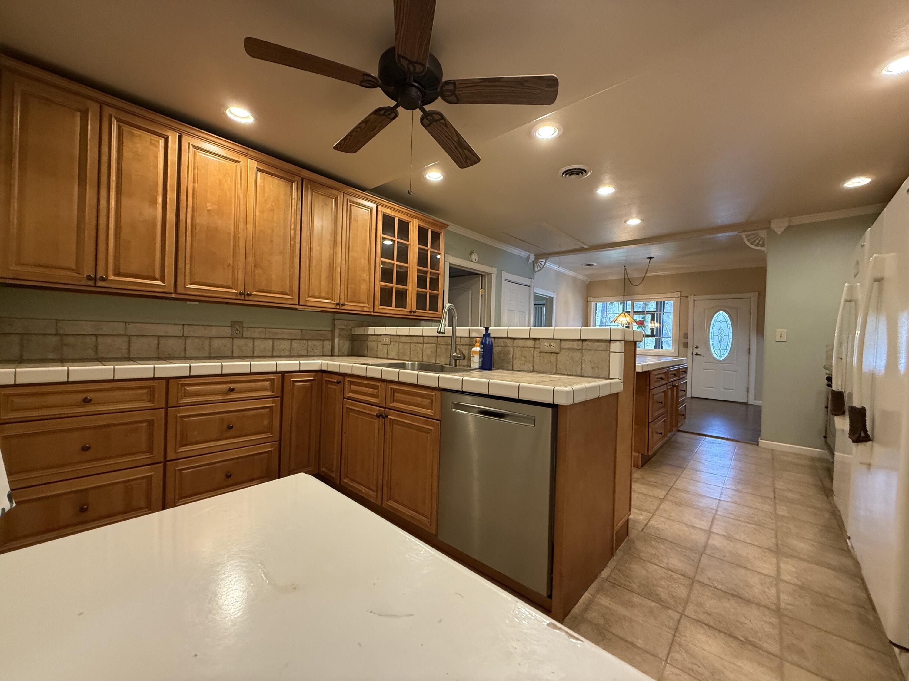 42764 N Fork Dr, Three Rivers, CA 93271