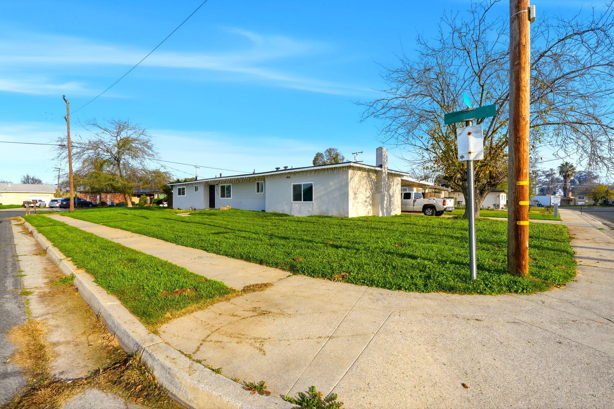 10125 El Toro Way, Hanford, CA 93230