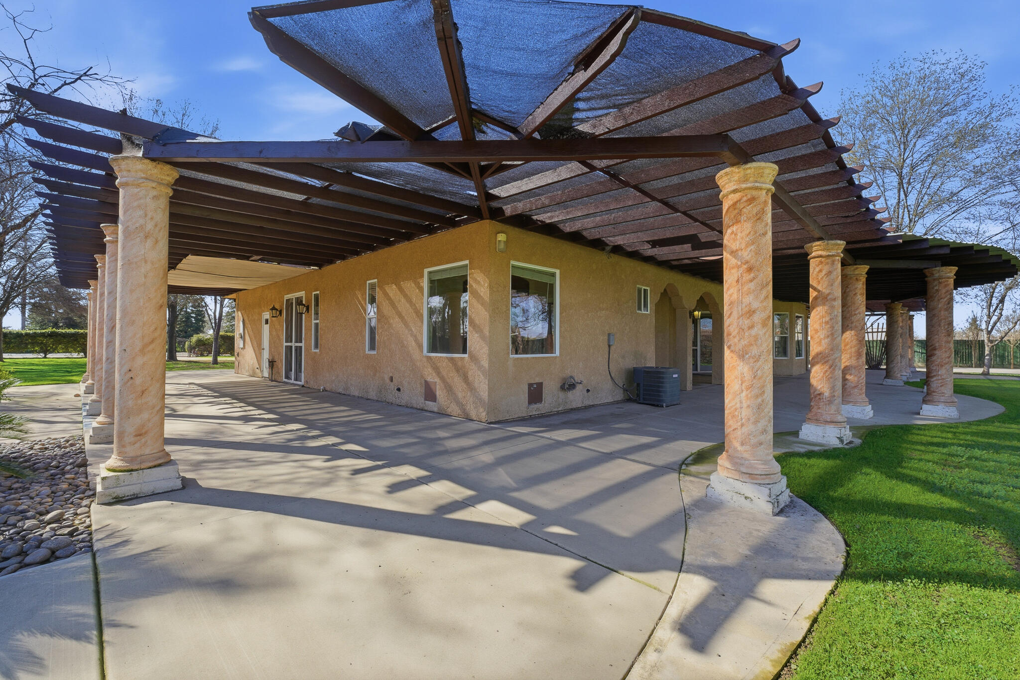 12524 Ave 320, Visalia, CA 93291