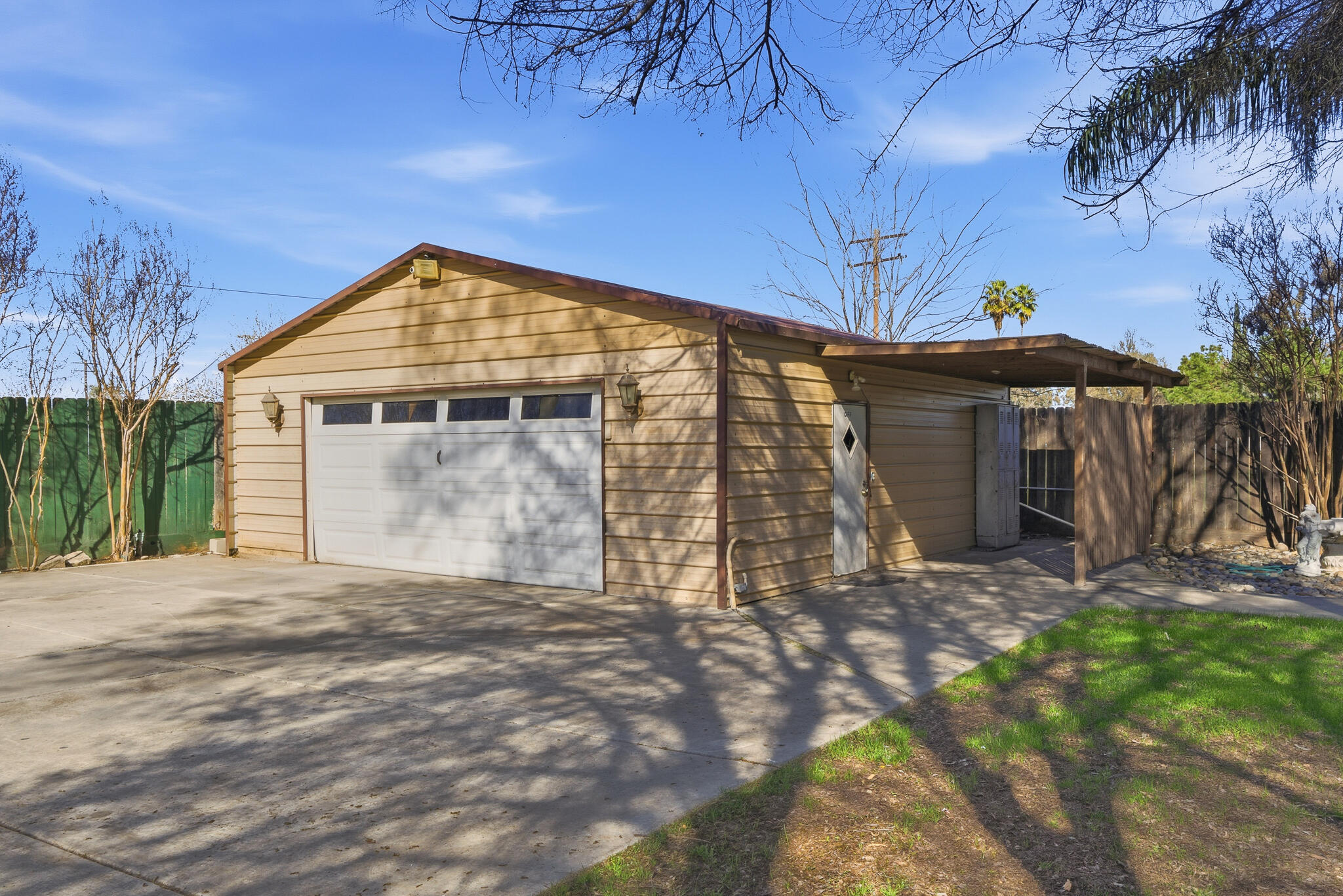 12524 Ave 320, Visalia, CA 93291