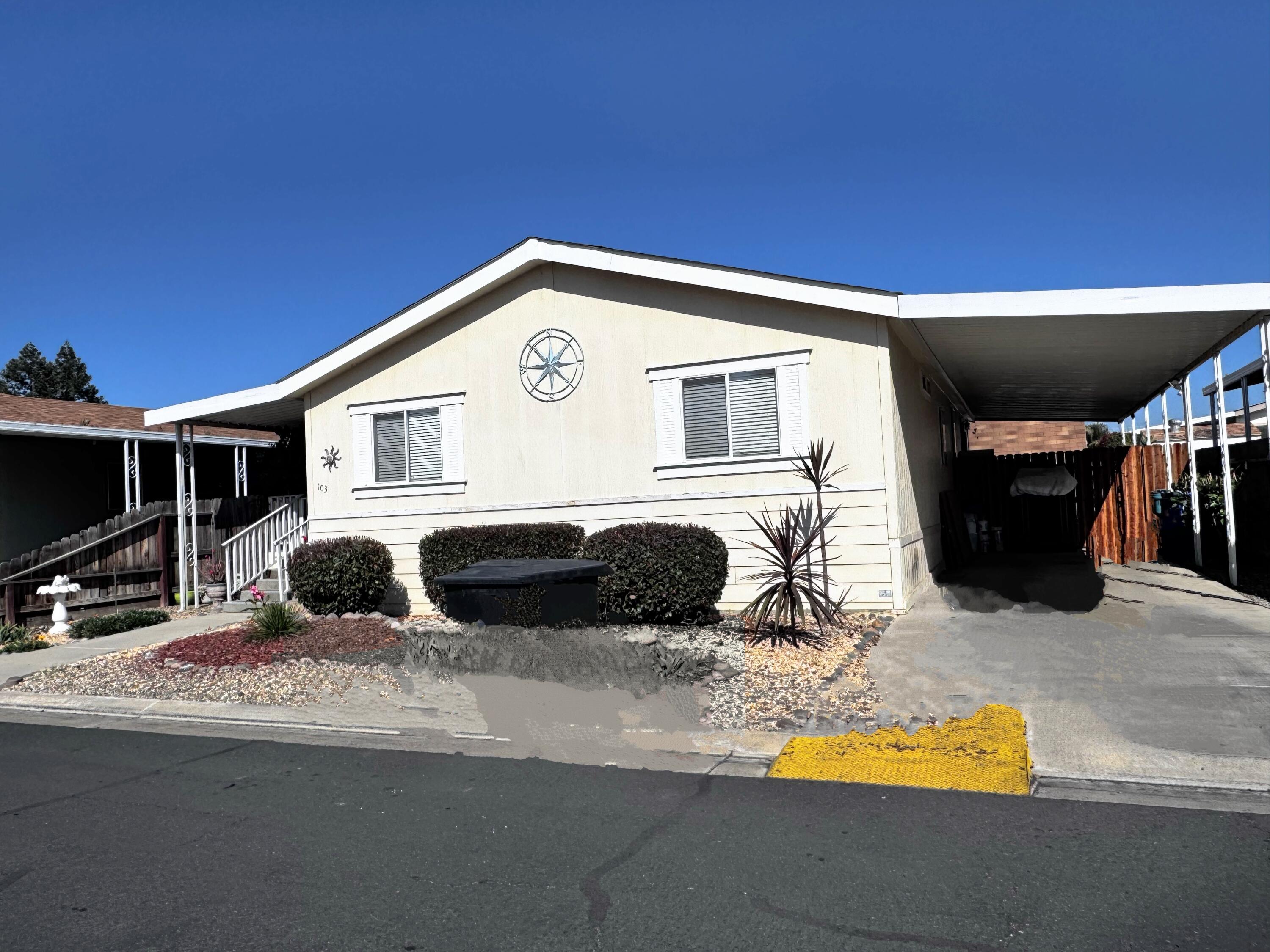 100 S Westwood St #103, Porterville, CA 93257