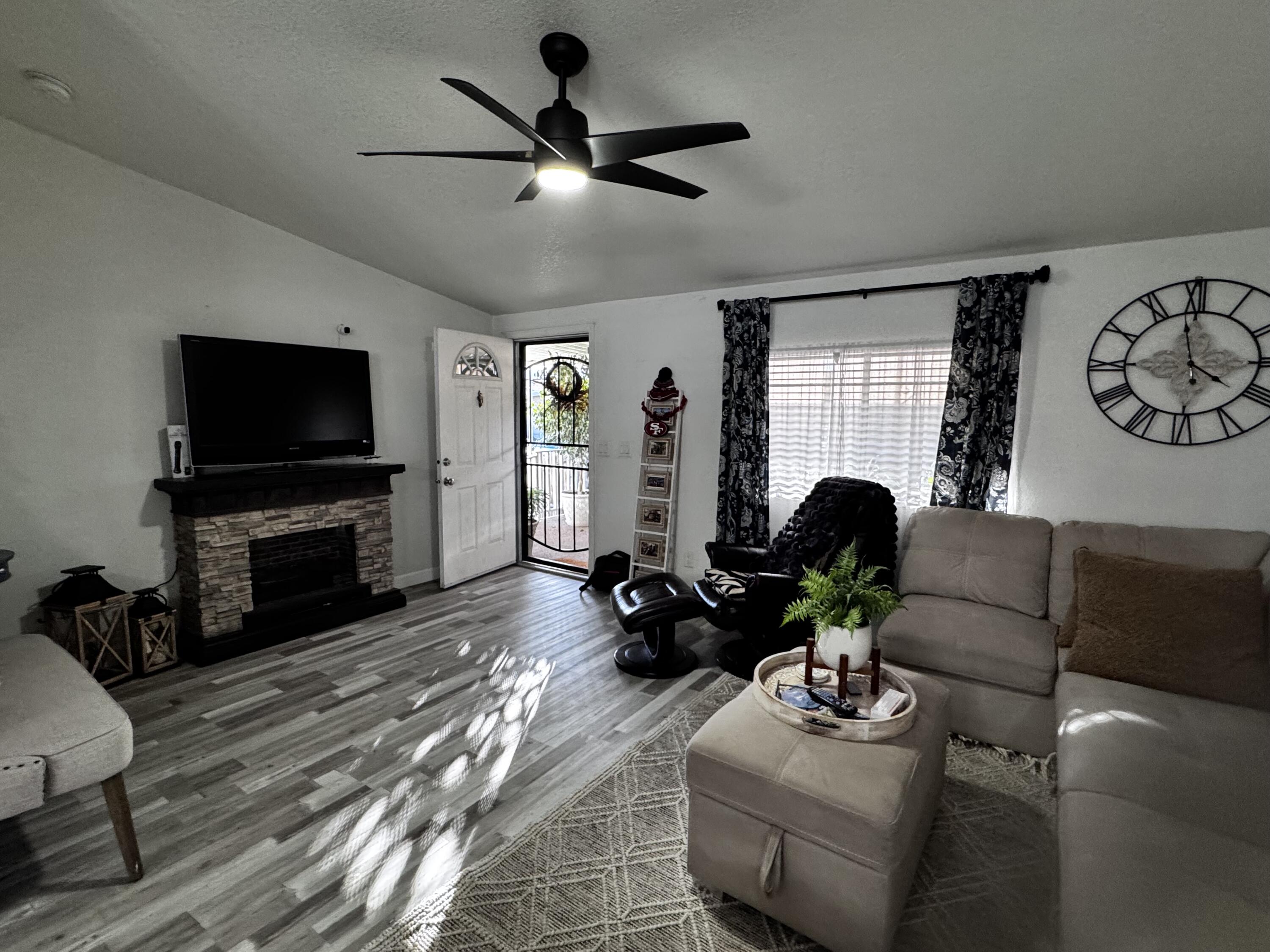 100 S Westwood St #103, Porterville, CA 93257