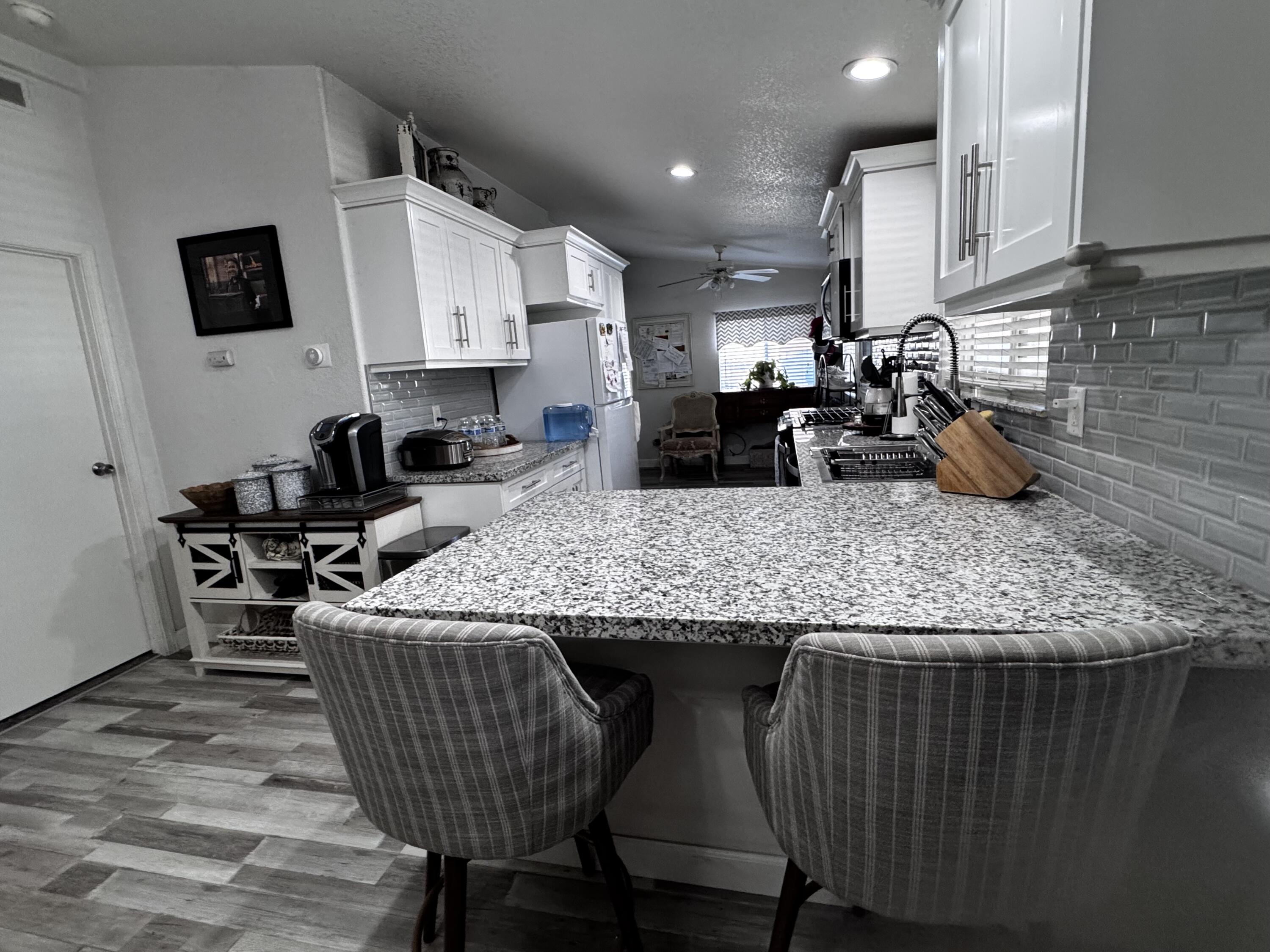 100 S Westwood St #103, Porterville, CA 93257