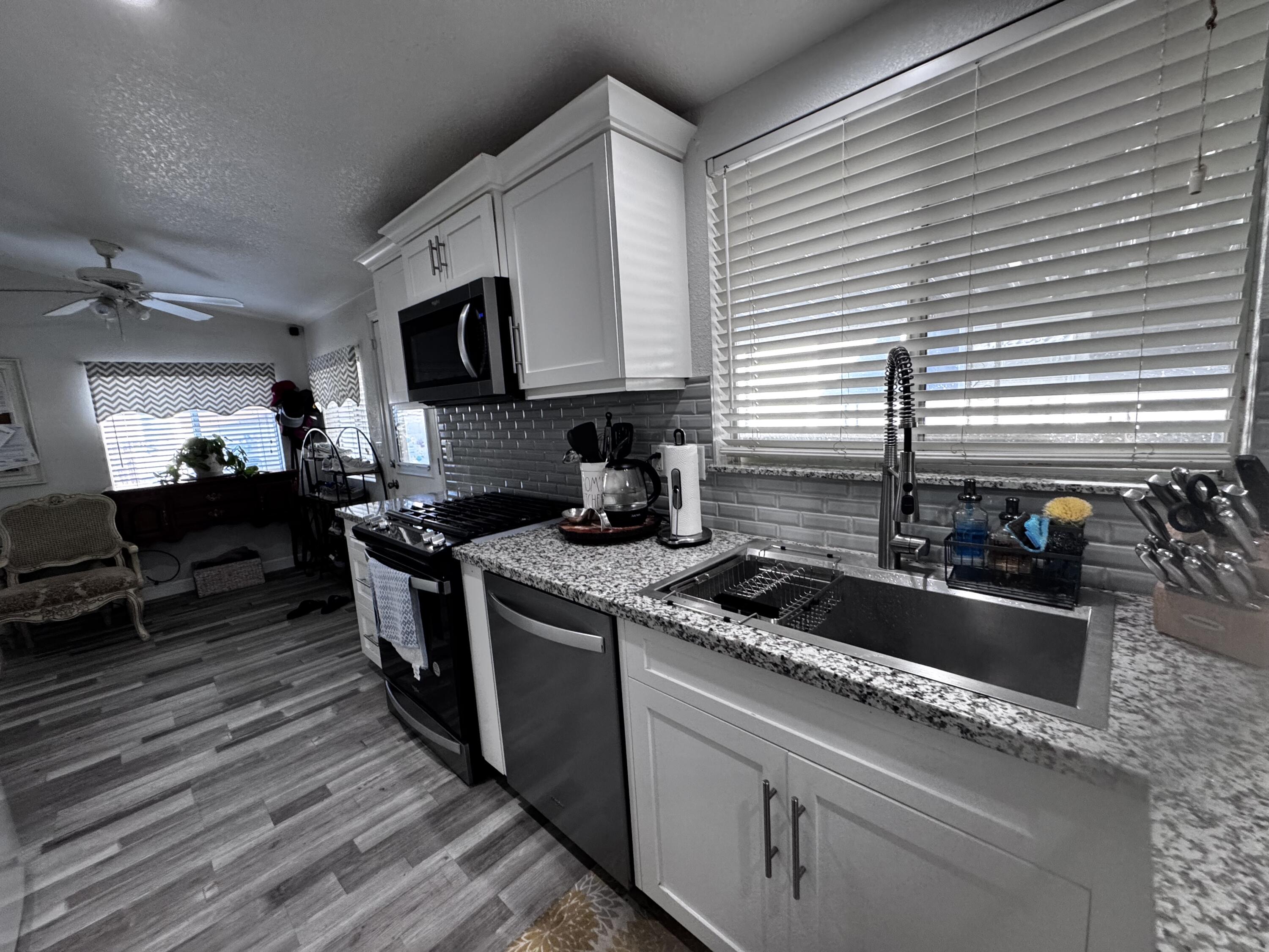 100 S Westwood St #103, Porterville, CA 93257