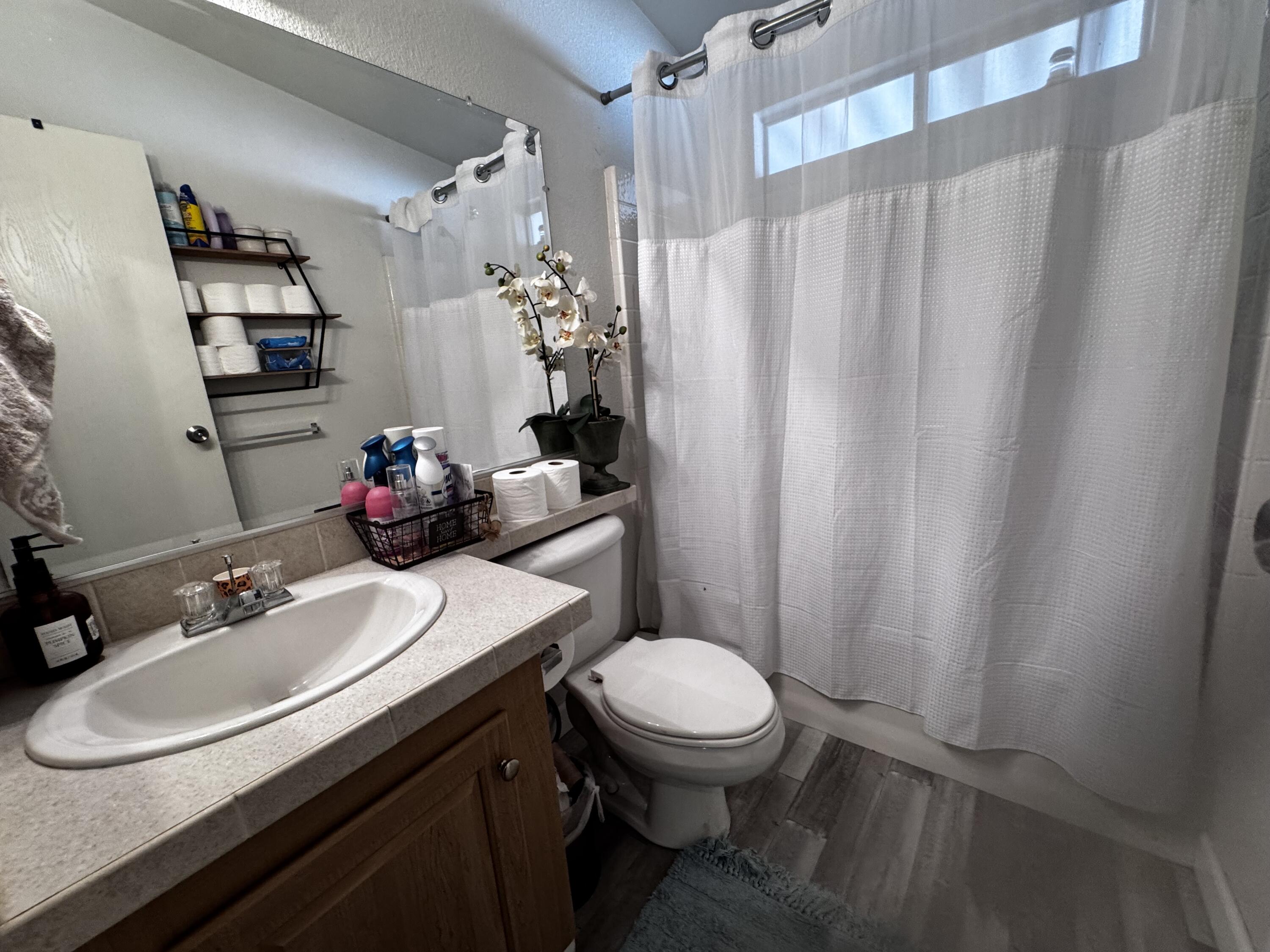 100 S Westwood St #103, Porterville, CA 93257