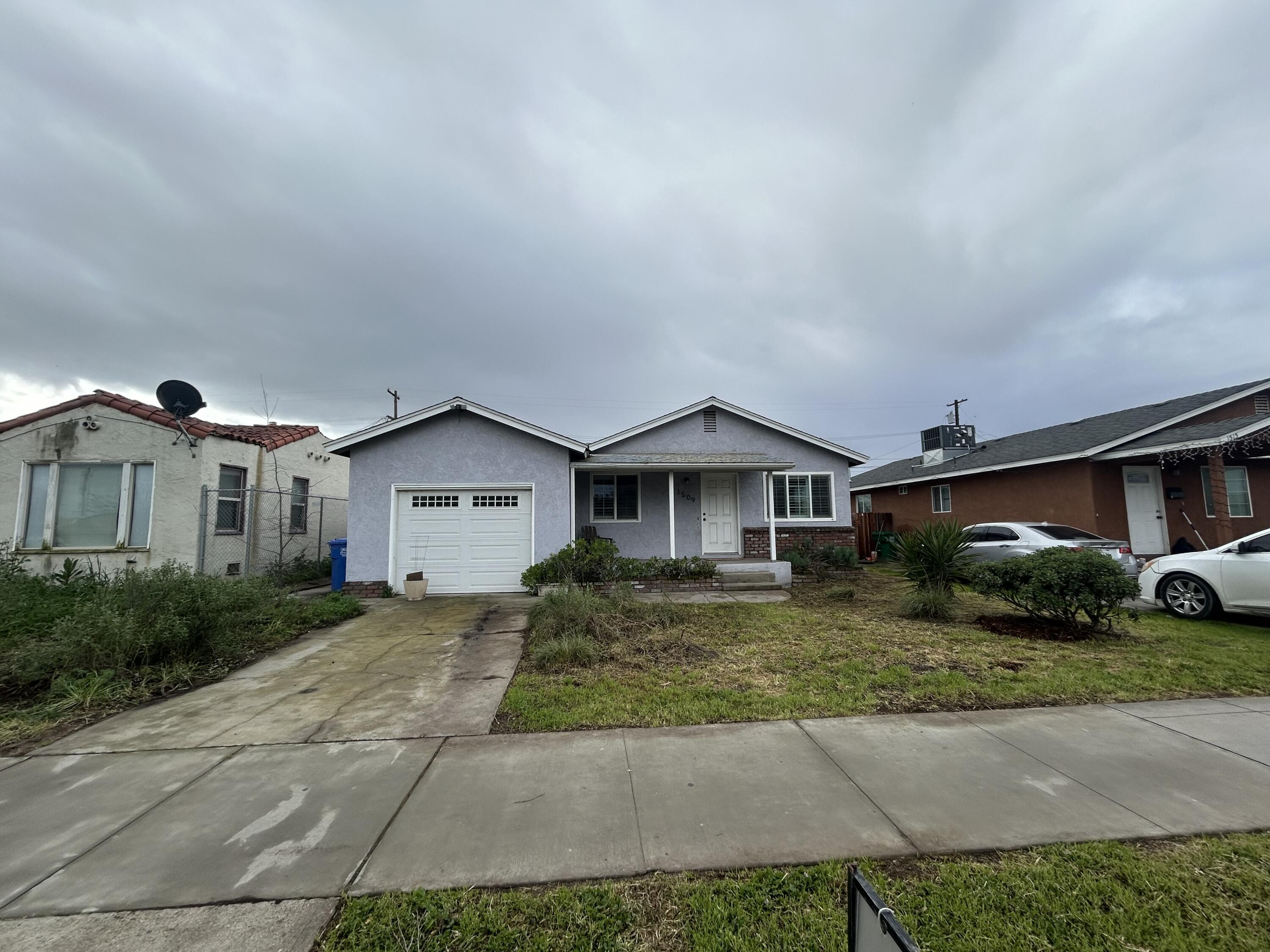 1509 Hall Ave, Corcoran, CA 93212