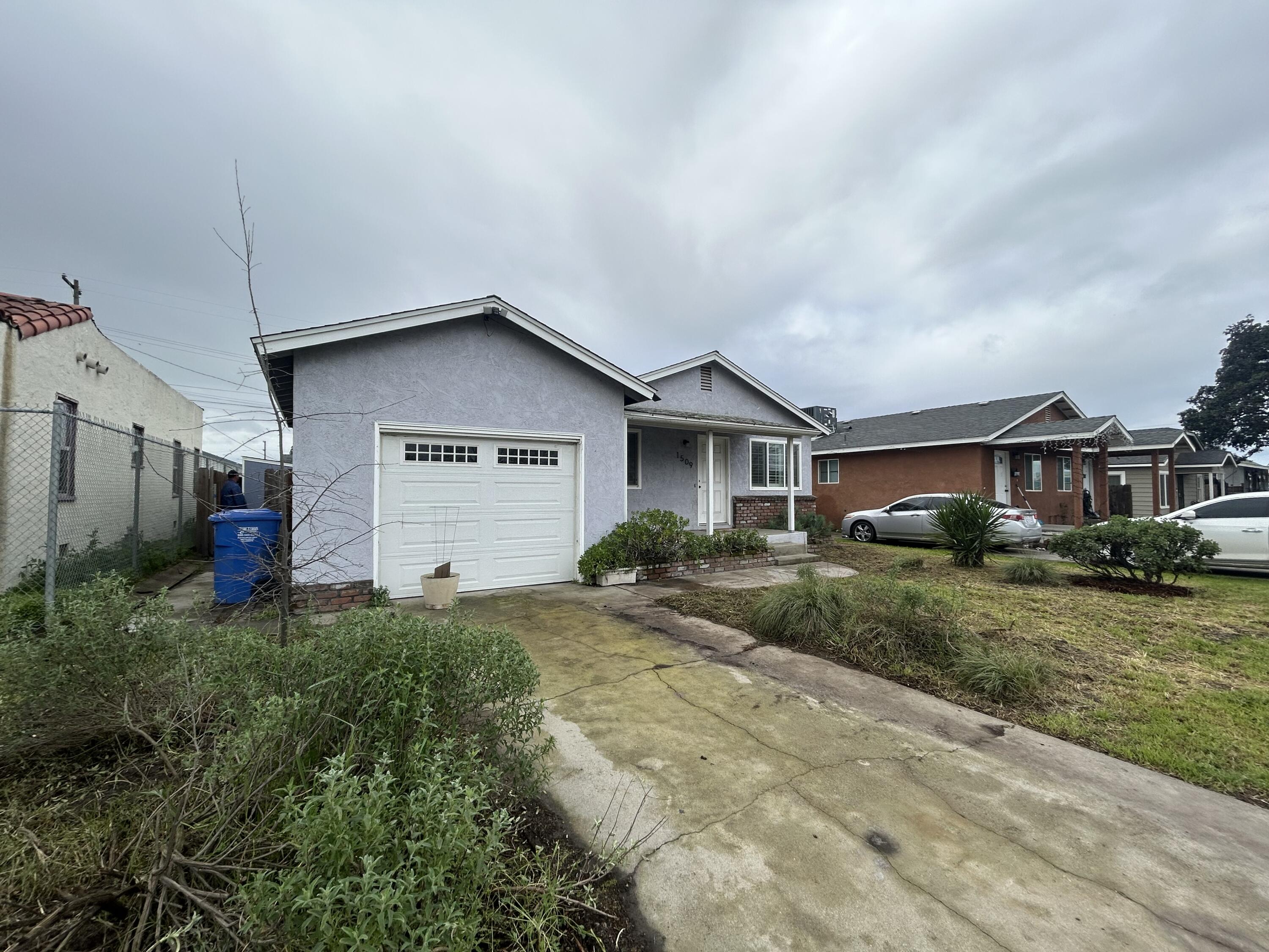 1509 Hall Ave, Corcoran, CA 93212