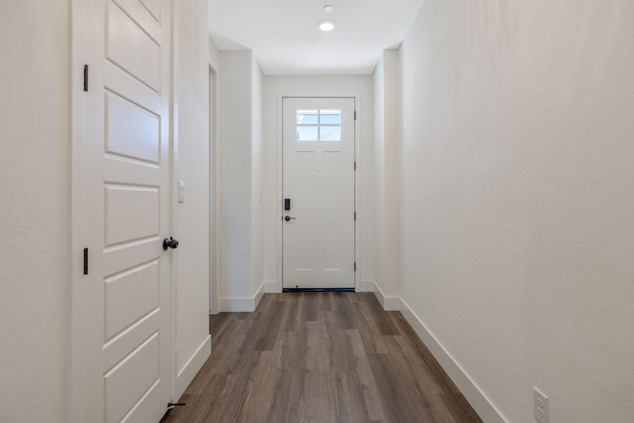 2635 S Cain Ct, Visalia, CA 93292