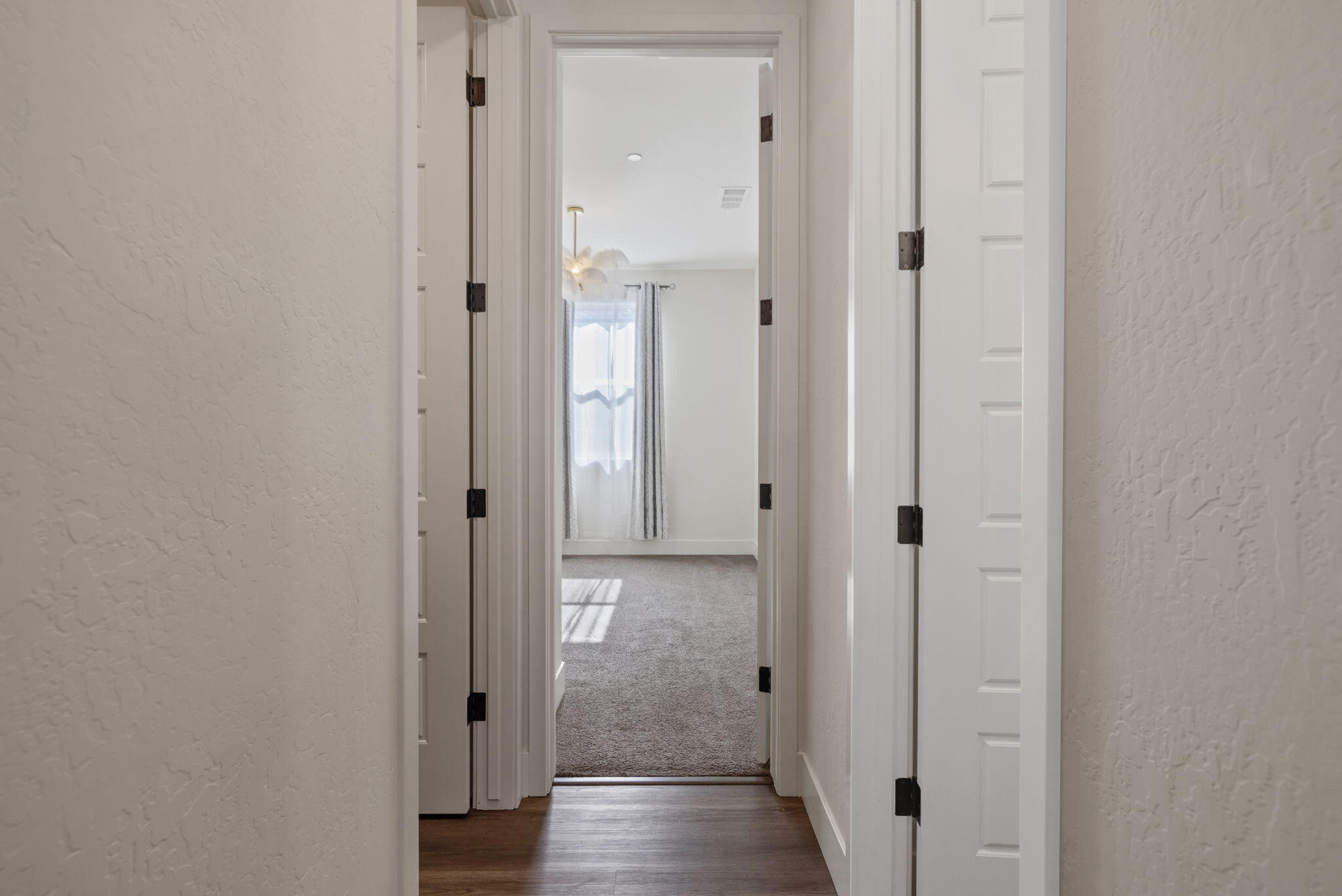 2635 S Cain Ct, Visalia, CA 93292