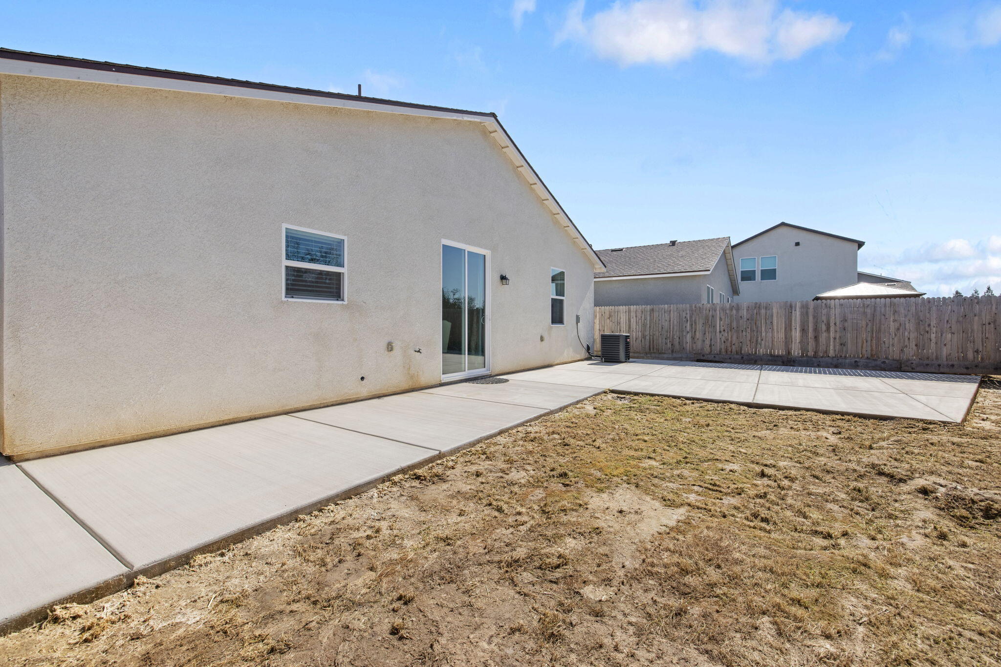 2635 S Cain Ct, Visalia, CA 93292