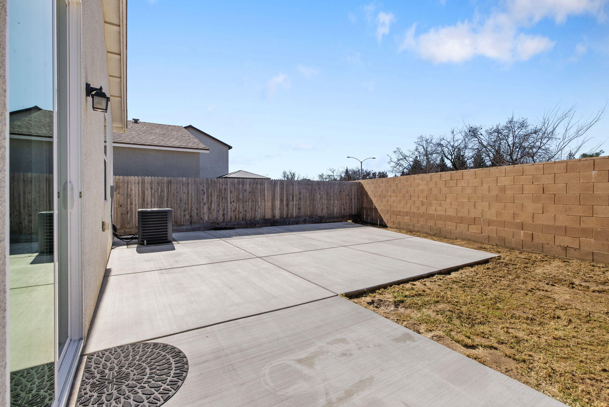 2635 S Cain Ct, Visalia, CA 93292