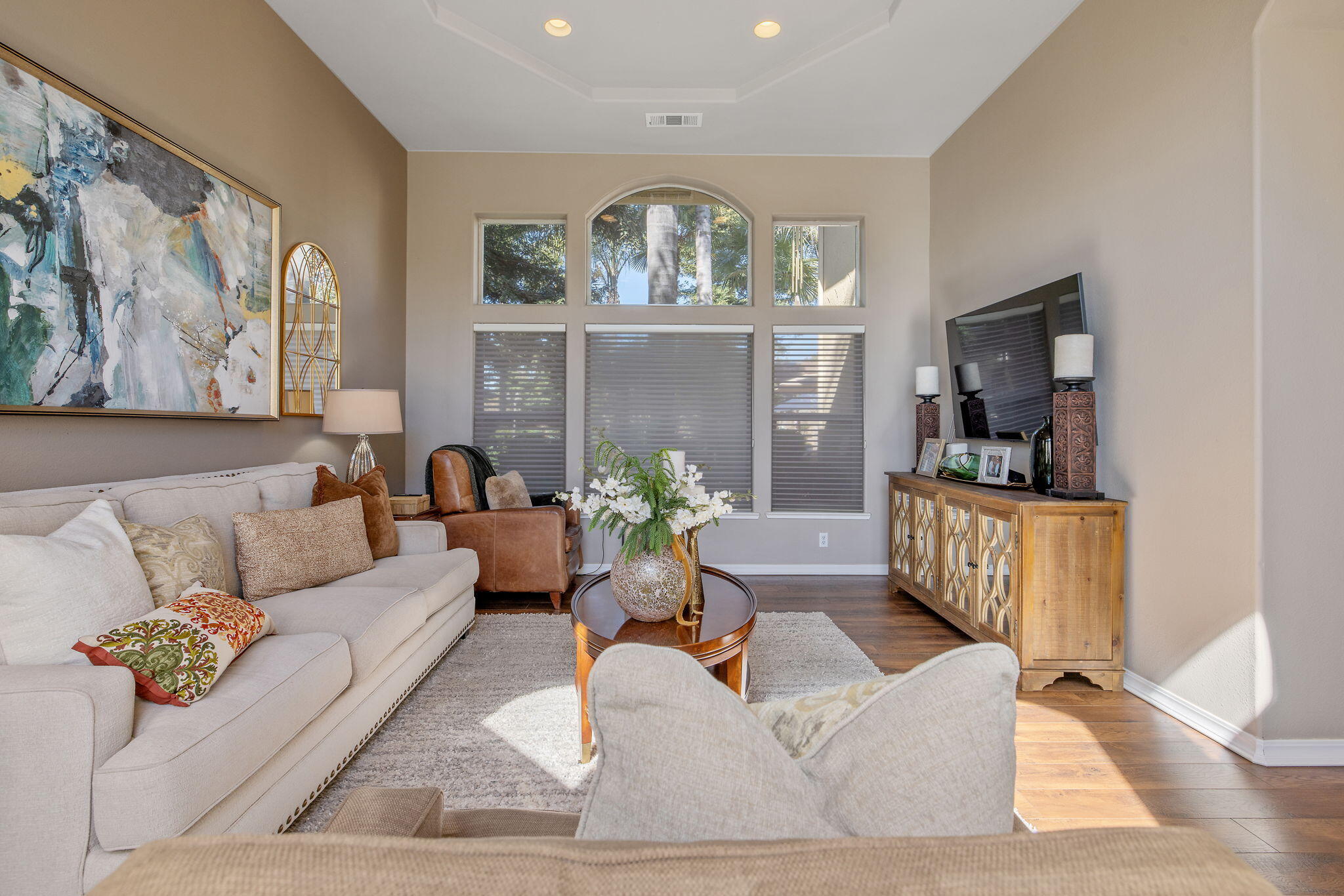 6614 W Vassar Ave, Visalia, CA 93277