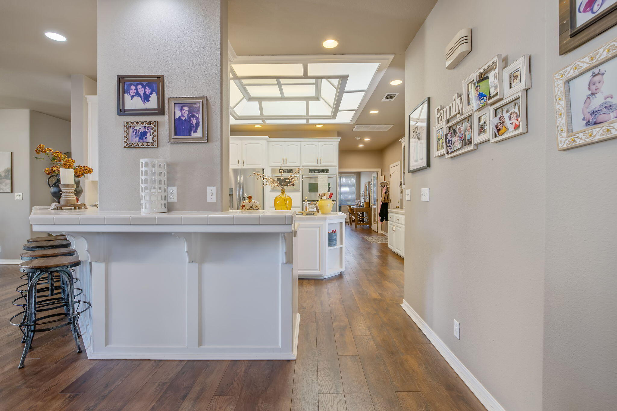 6614 W Vassar Ave, Visalia, CA 93277