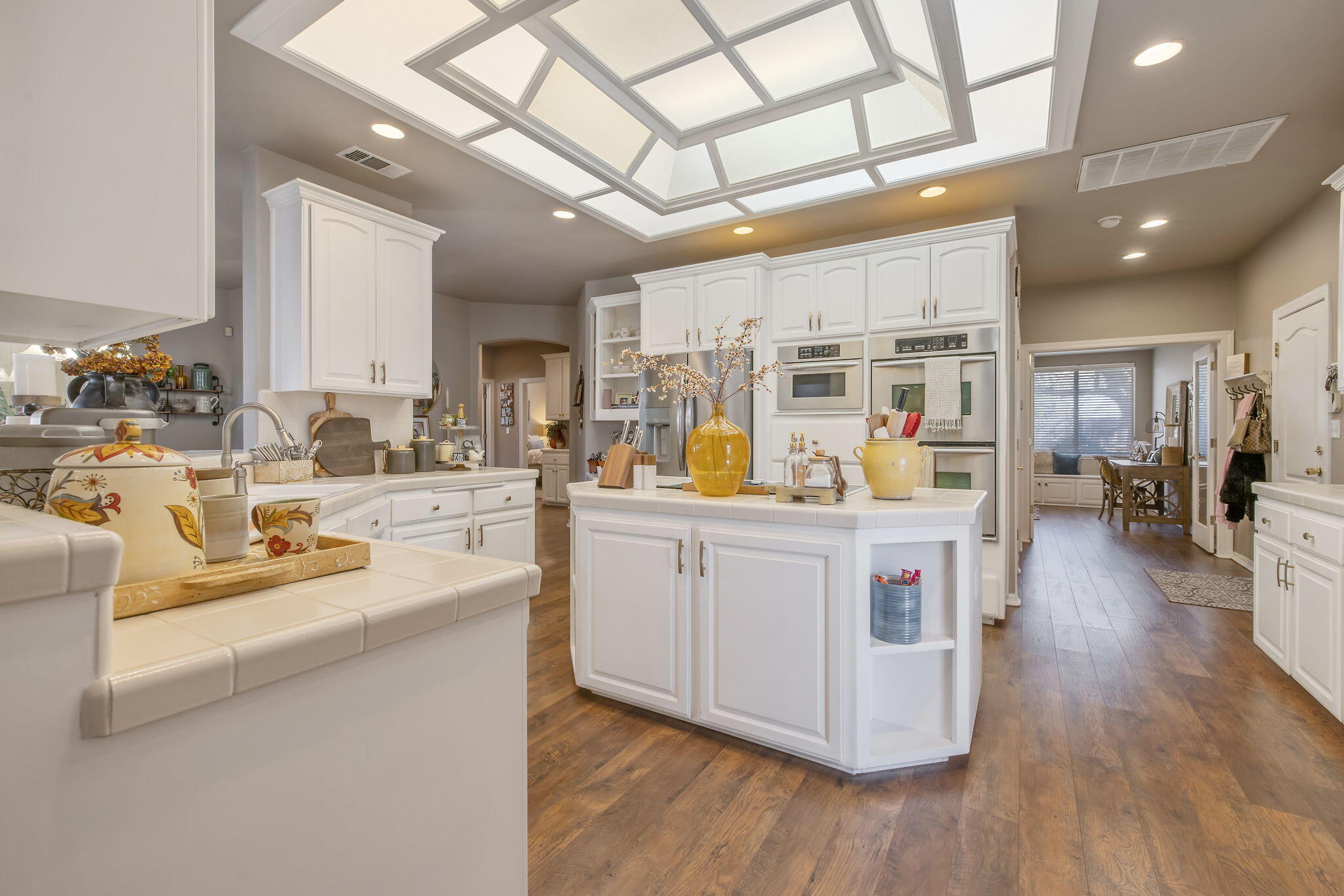 6614 W Vassar Ave, Visalia, CA 93277