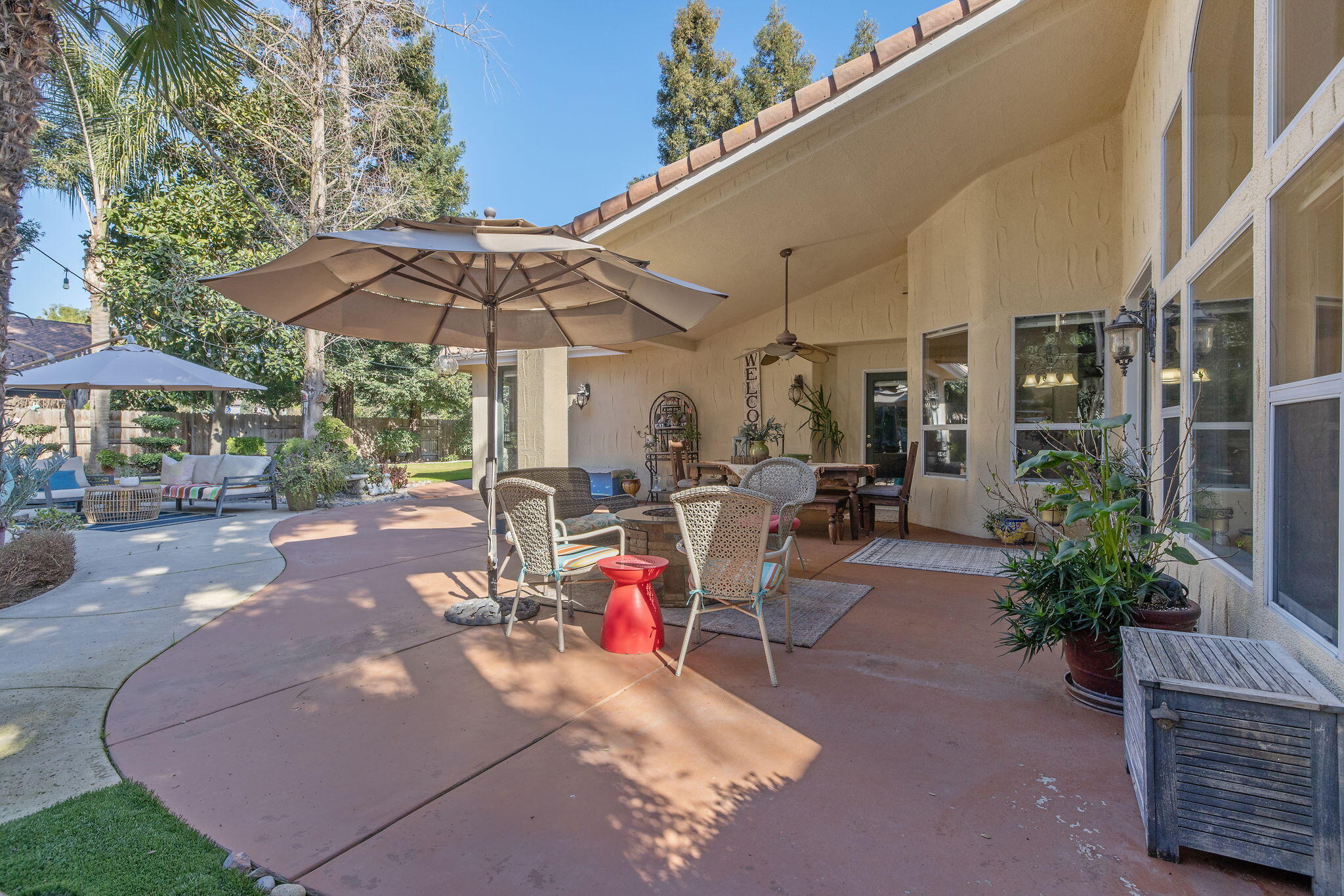 6614 W Vassar Ave, Visalia, CA 93277