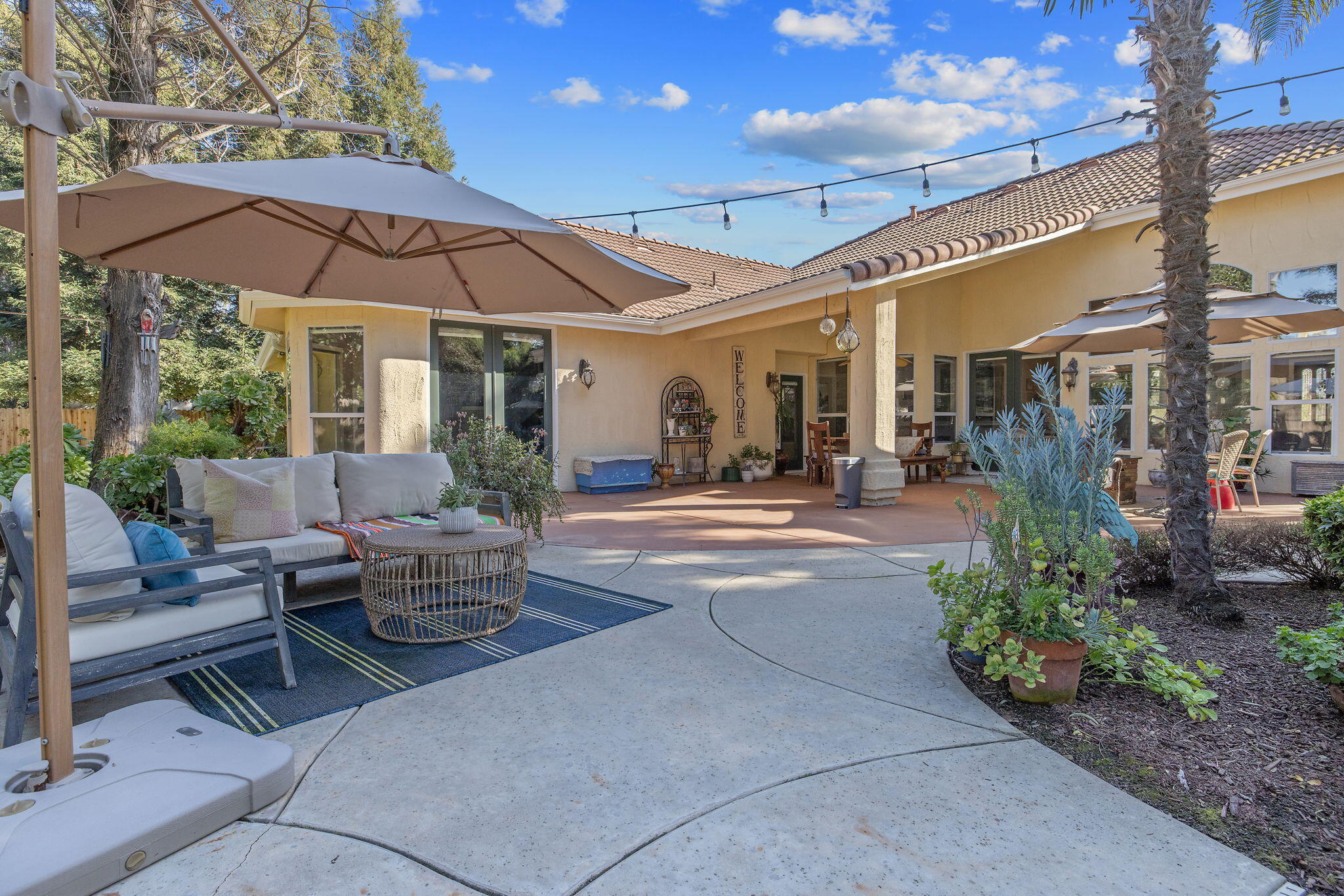 6614 W Vassar Ave, Visalia, CA 93277