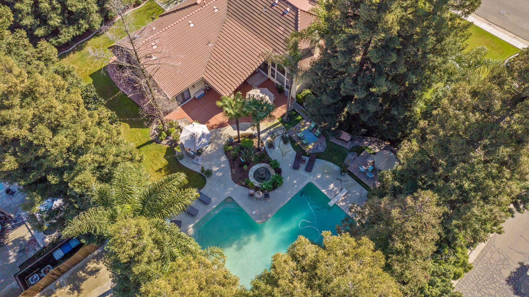 6614 W Vassar Ave, Visalia, CA 93277