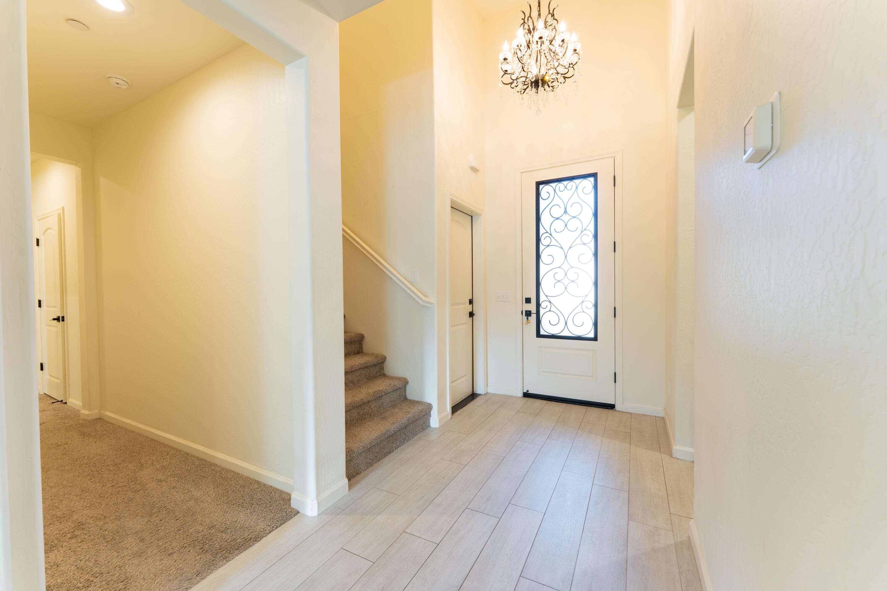 2241 E Monte Verde Ct, Visalia, CA 93292