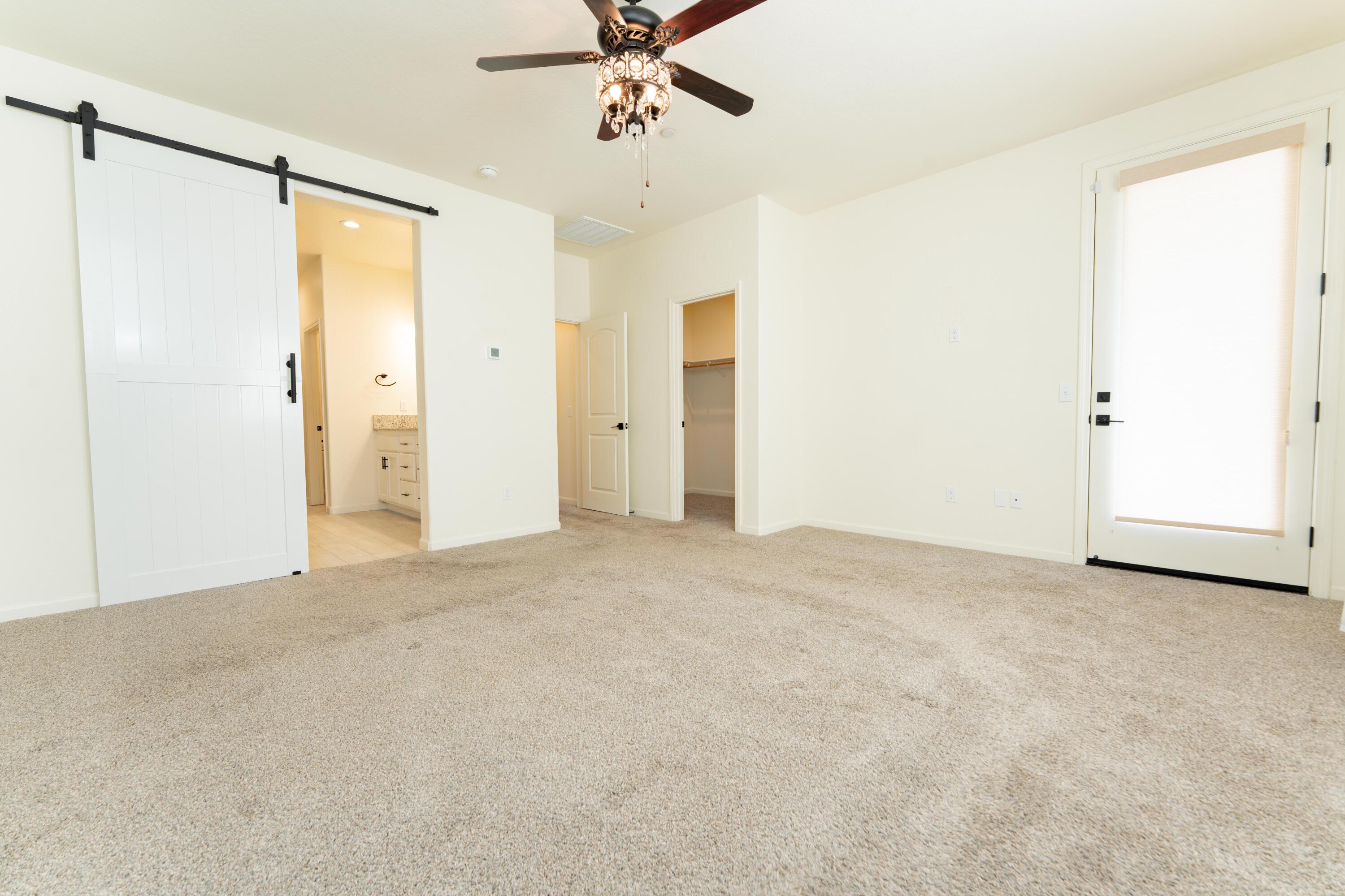 2241 E Monte Verde Ct, Visalia, CA 93292