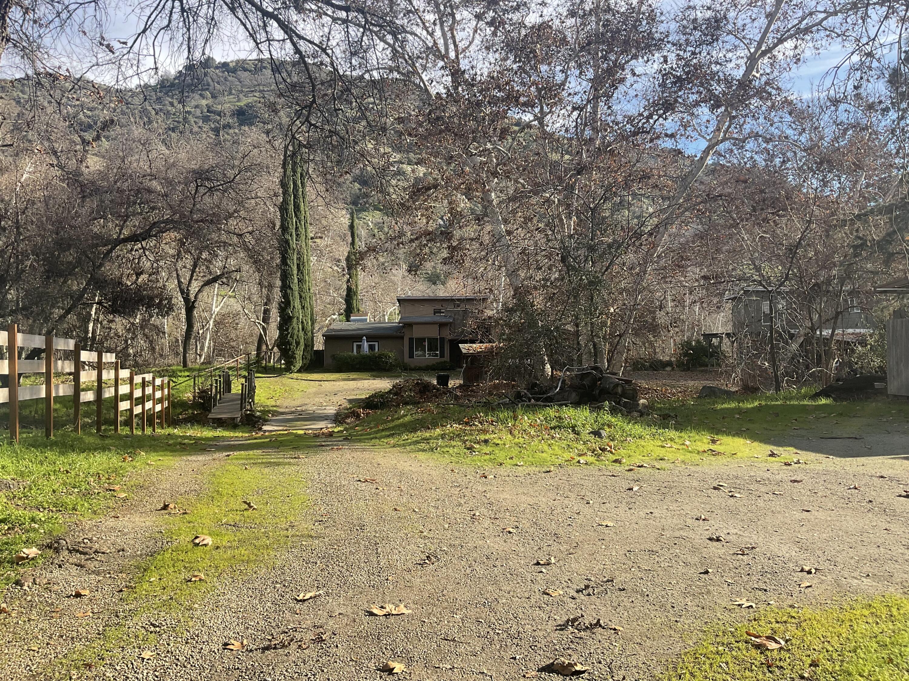 43788 Northfork Dr, Three Rivers, CA 93271