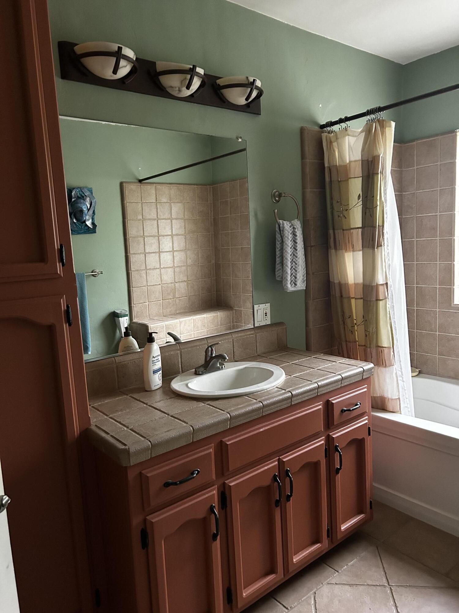 43788 Northfork Dr, Three Rivers, CA 93271