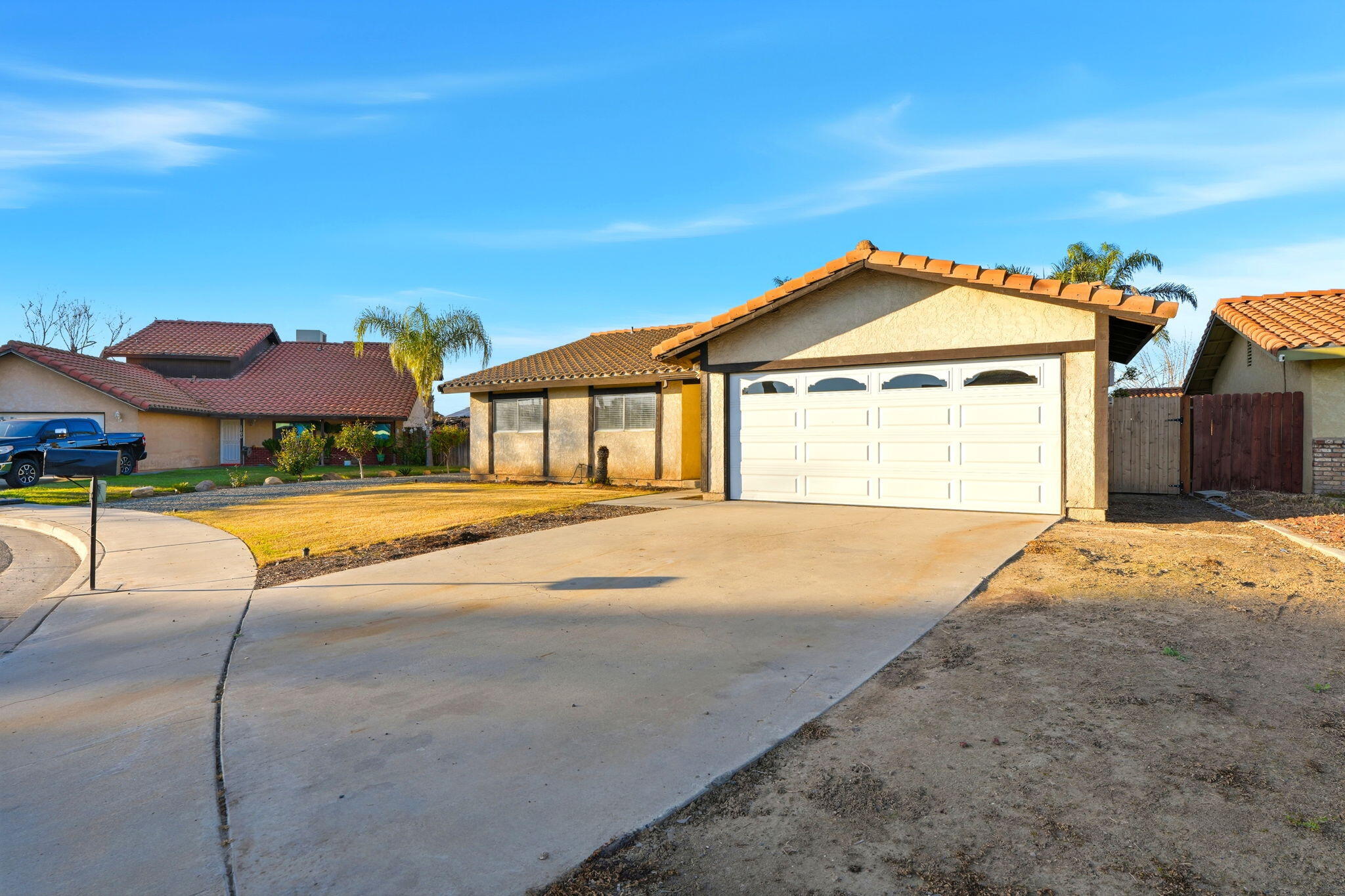 1690 Wall Ln, Porterville, CA 93257