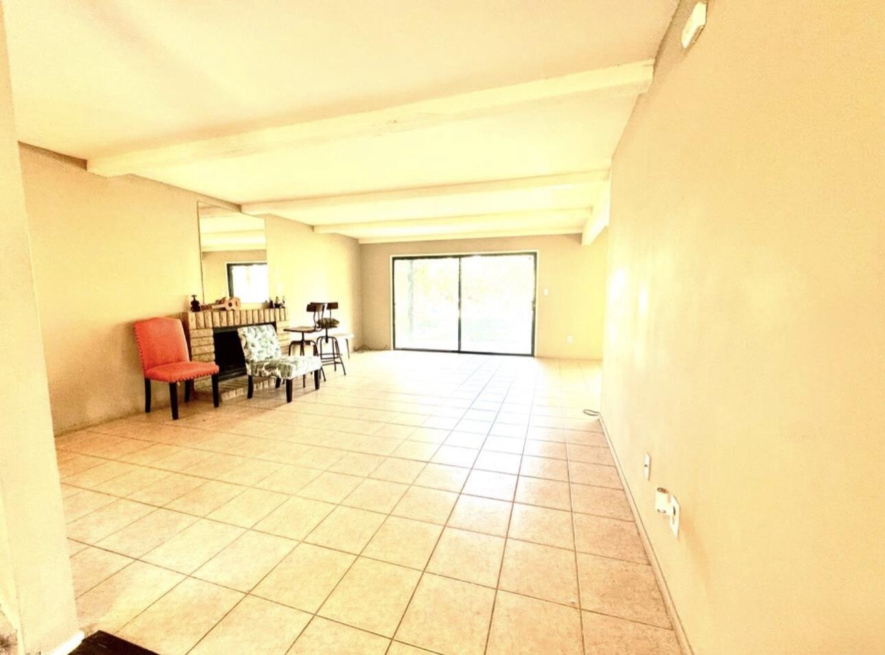 4136 Pinewood Lake Dr, Bakersfield, CA 93309