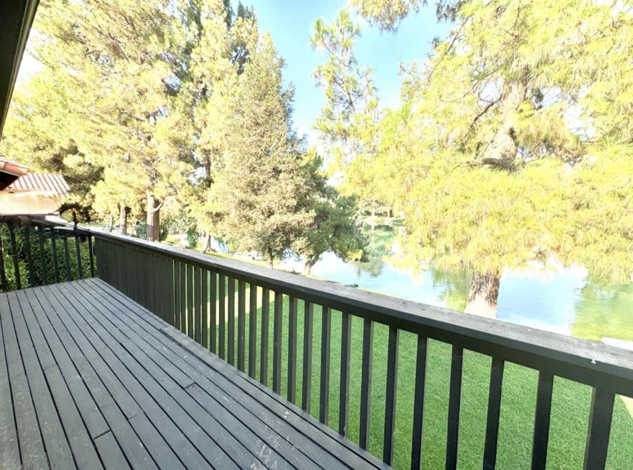 4136 Pinewood Lake Dr, Bakersfield, CA 93309