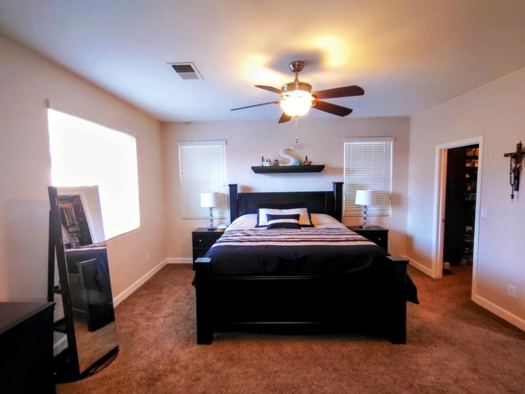 1214 N Julieann Ct, Visalia, CA 93277