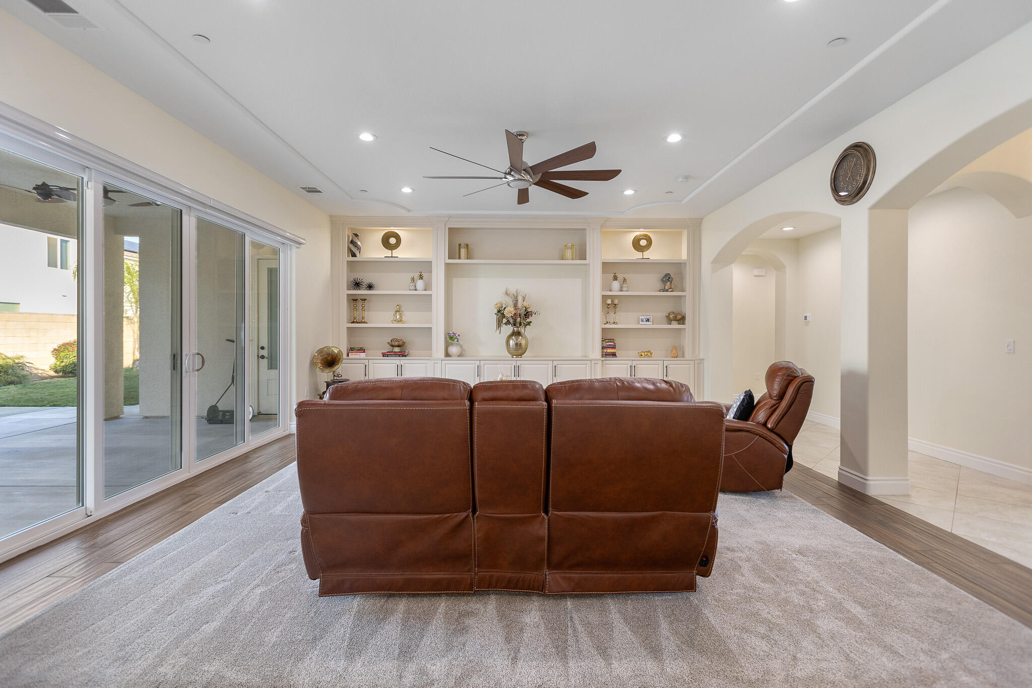 3108 E Beech Ct, Visalia, CA 93292