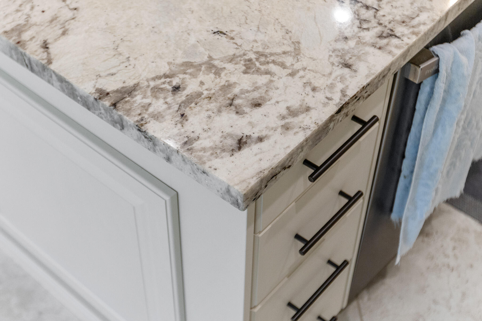 3108 E Beech Ct, Visalia, CA 93292