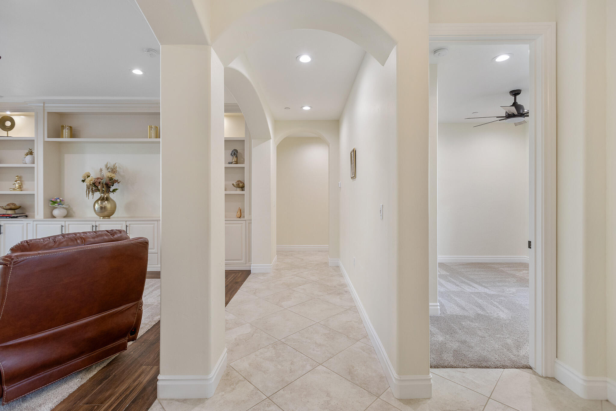 3108 E Beech Ct, Visalia, CA 93292