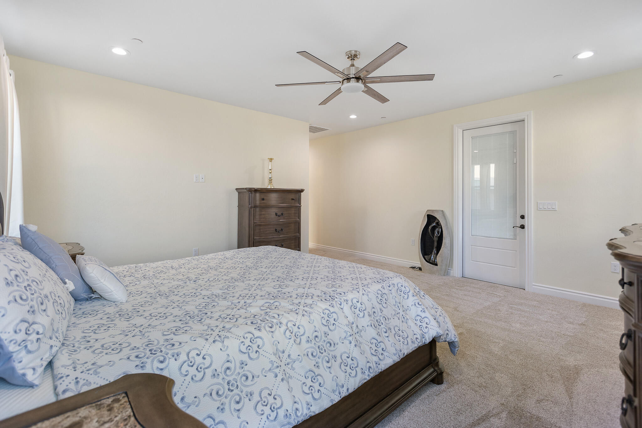 3108 E Beech Ct, Visalia, CA 93292