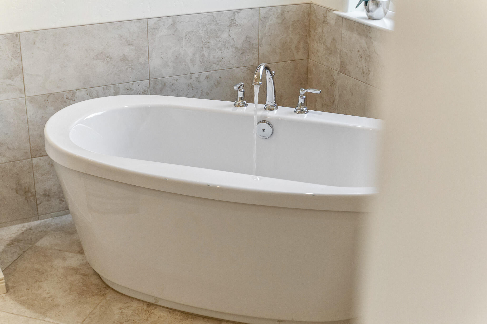 3108 E Beech Ct, Visalia, CA 93292