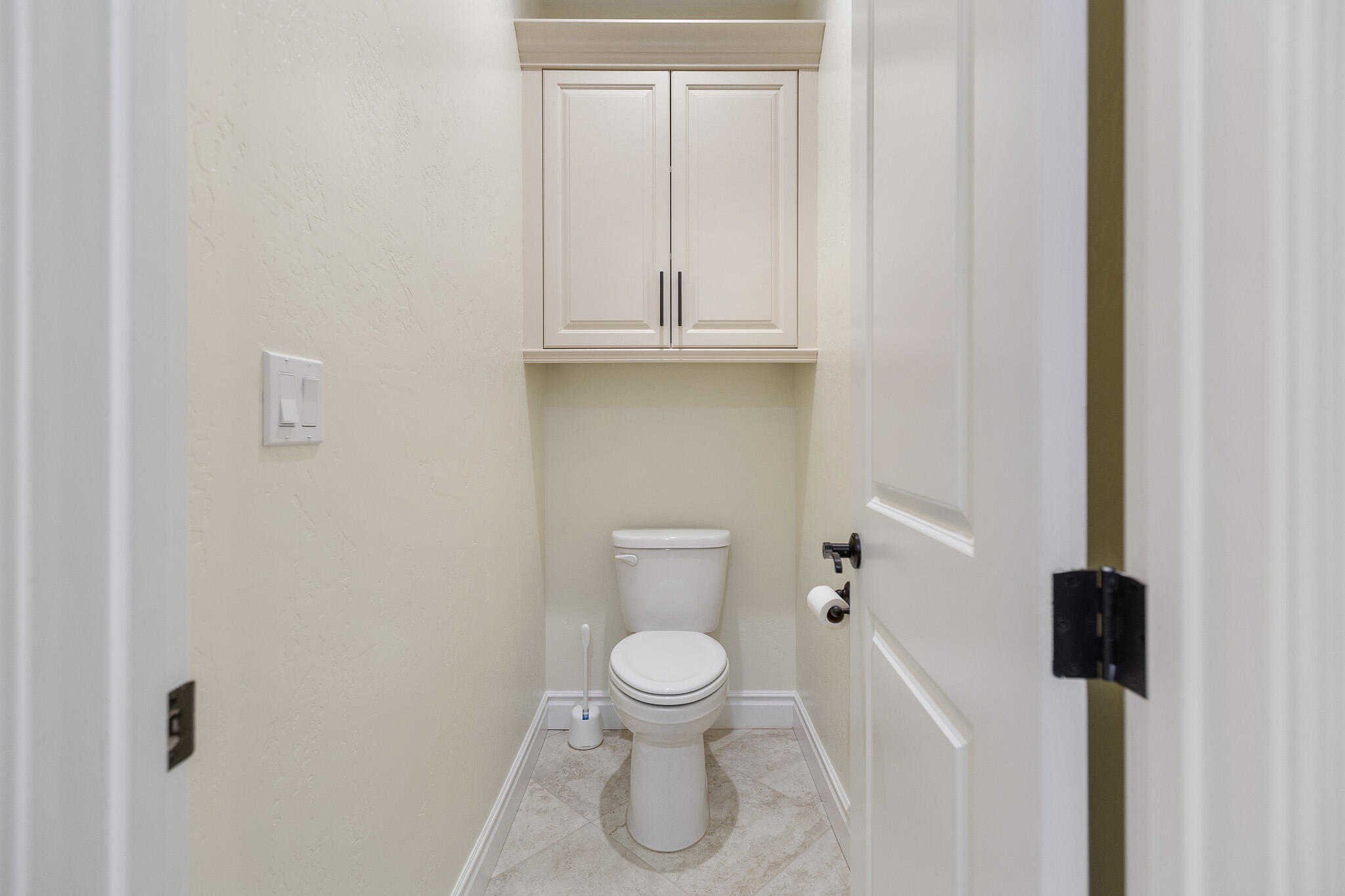 3108 E Beech Ct, Visalia, CA 93292