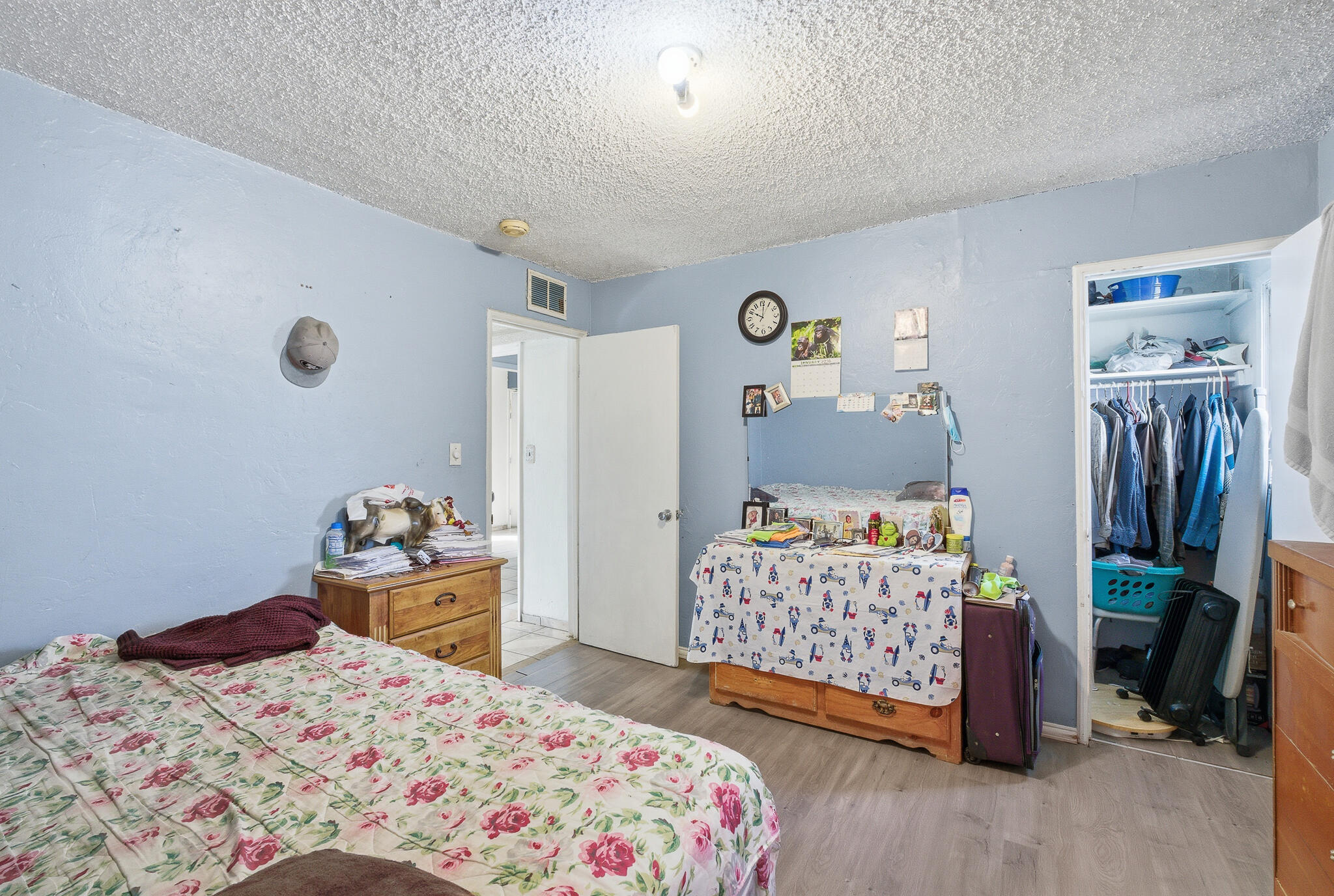 416 E Mariposa St, Avenal, CA 93204