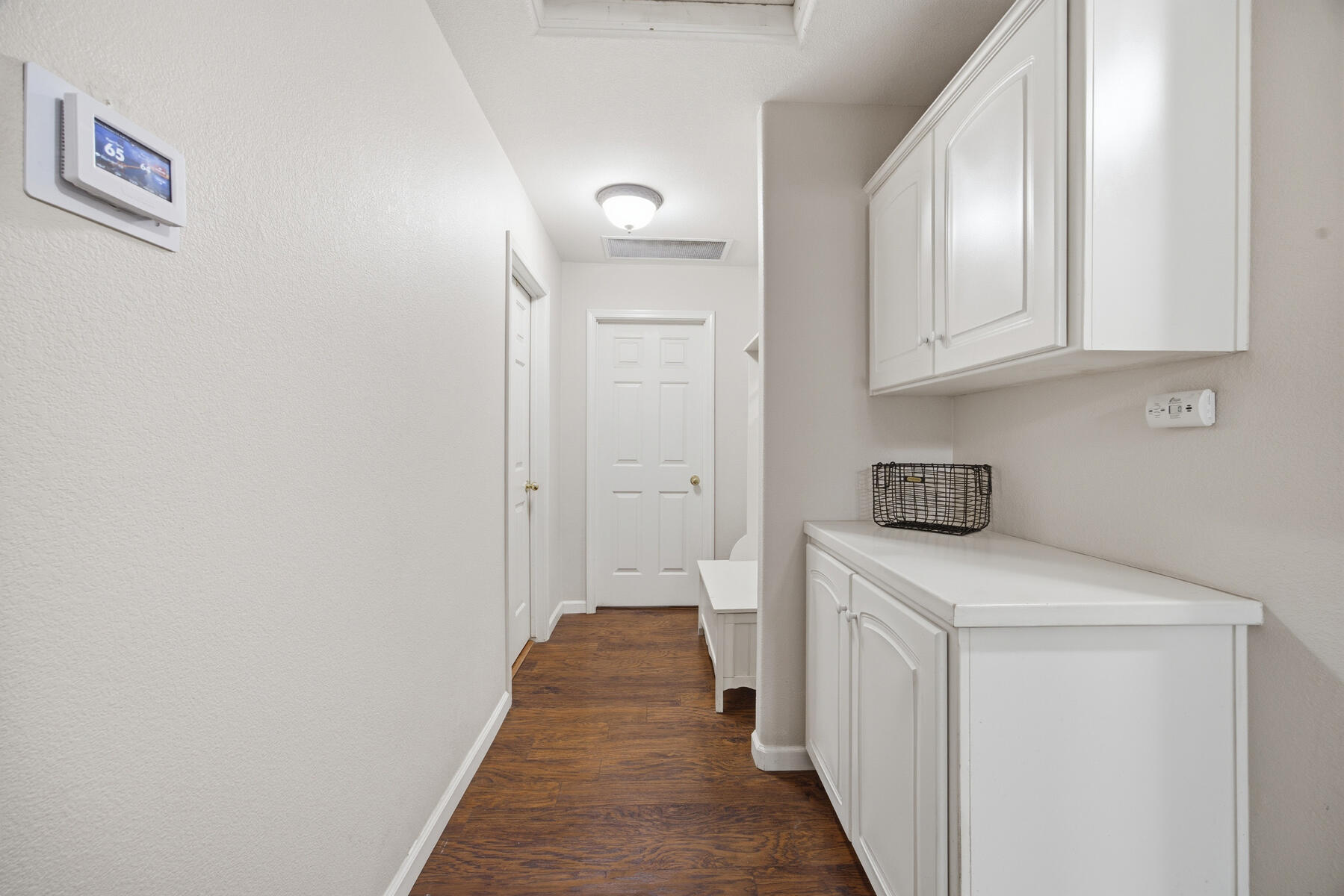 525 W Kimball Ave, Visalia, CA 93277