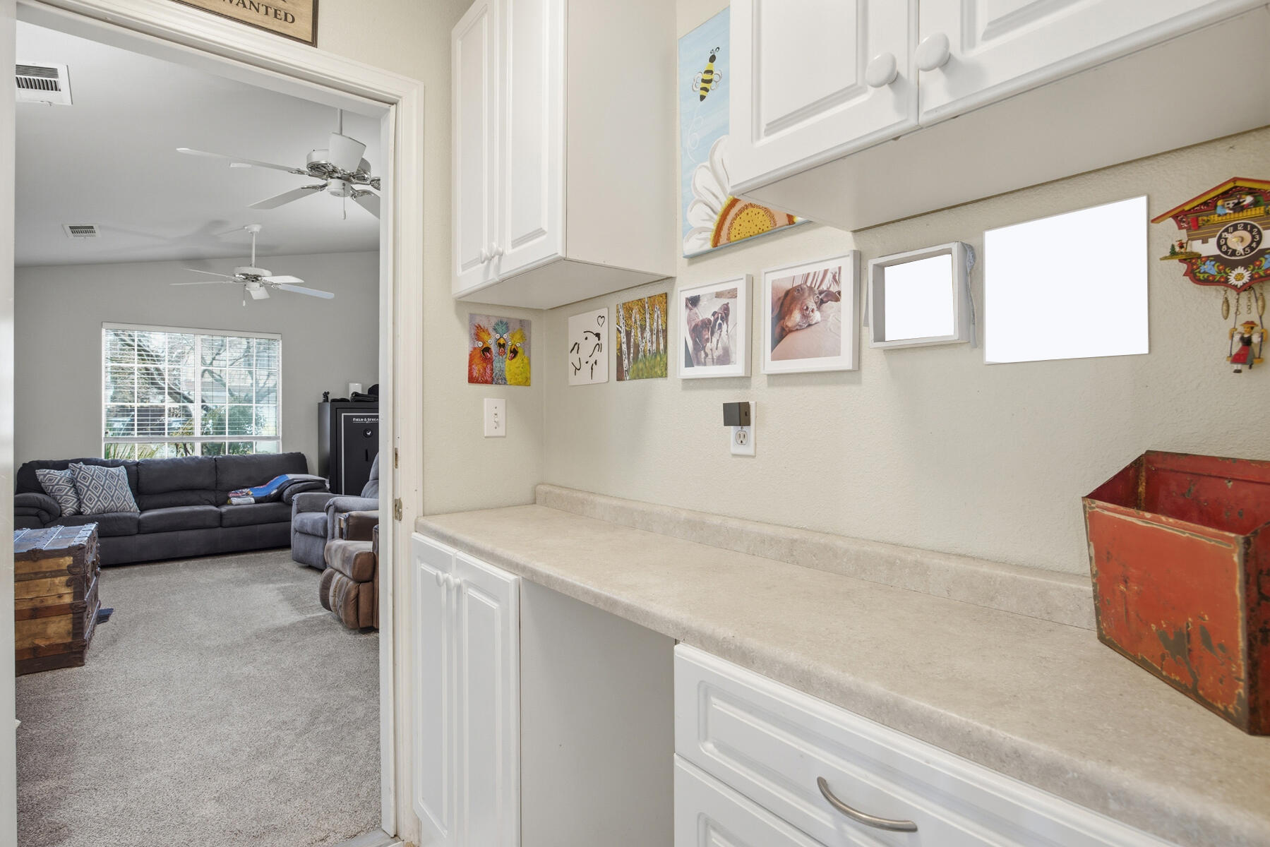 525 W Kimball Ave, Visalia, CA 93277