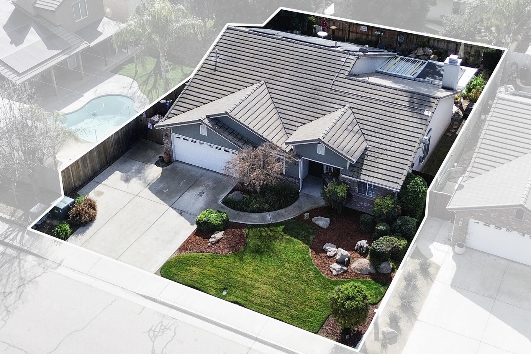 525 W Kimball Ave, Visalia, CA 93277