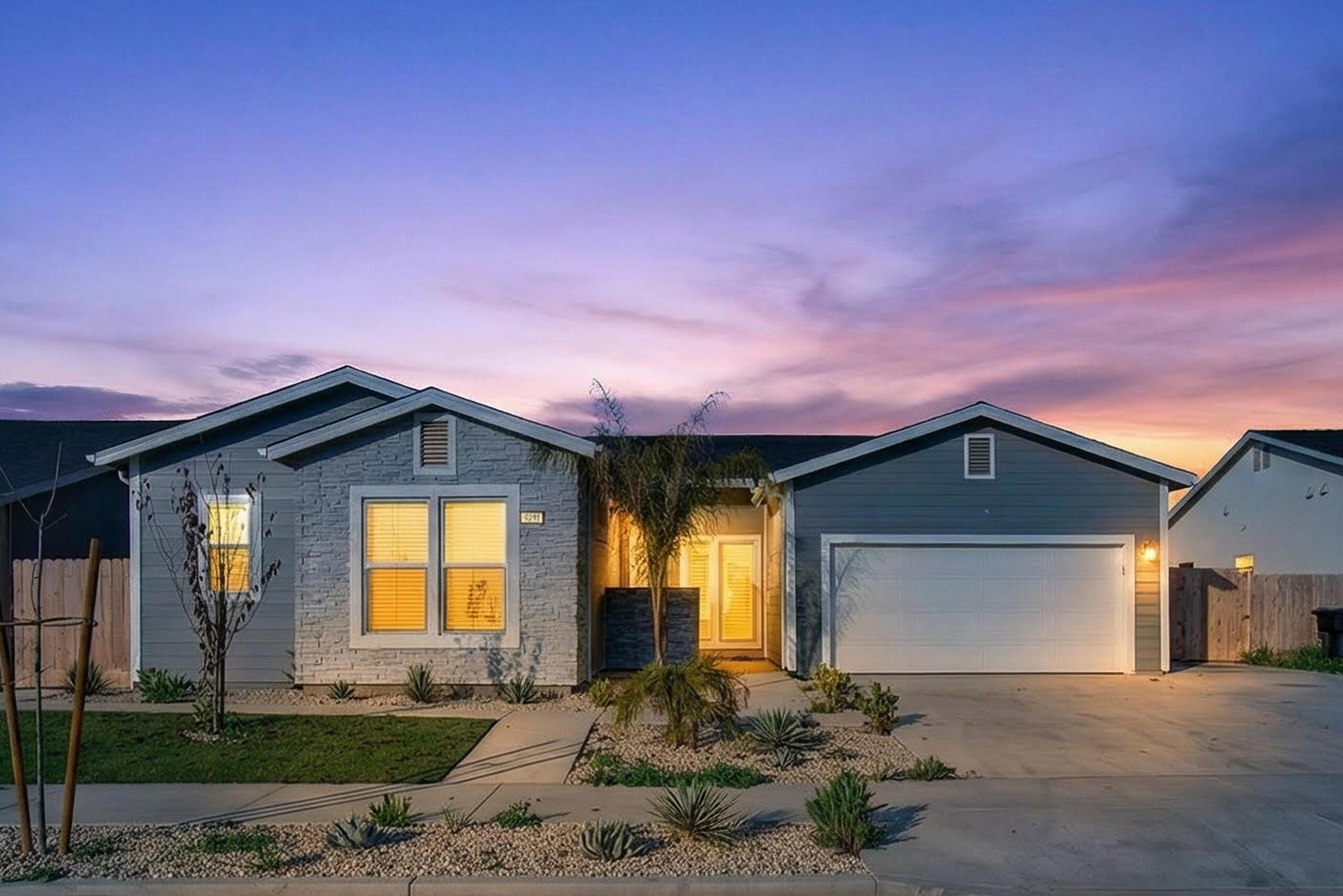 3735 N N Santa Fe St, Visalia, CA 93292